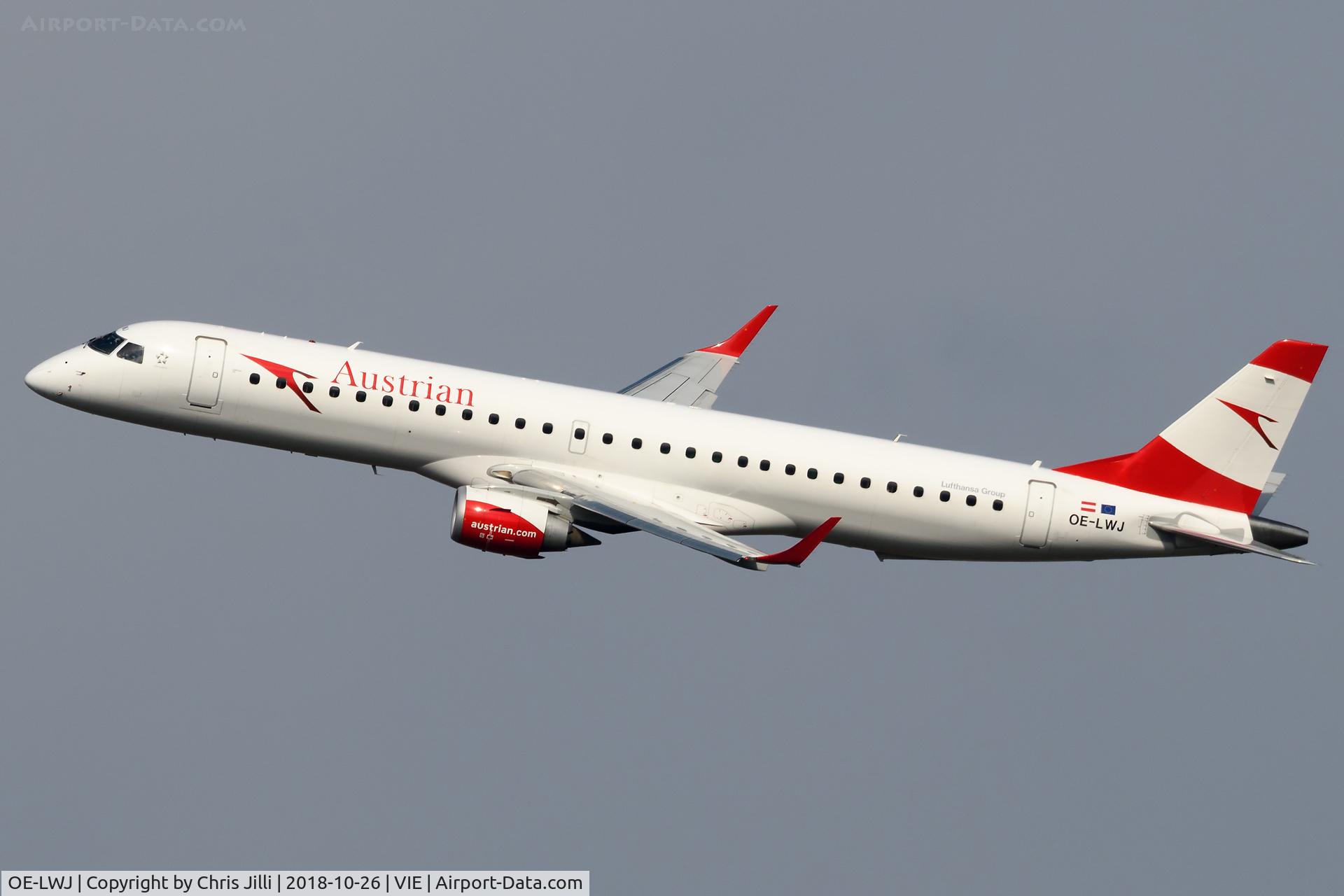 OE-LWJ, 2012 Embraer 195LR (ERJ-190-200LR) C/N 19000507, Austrian Airlines