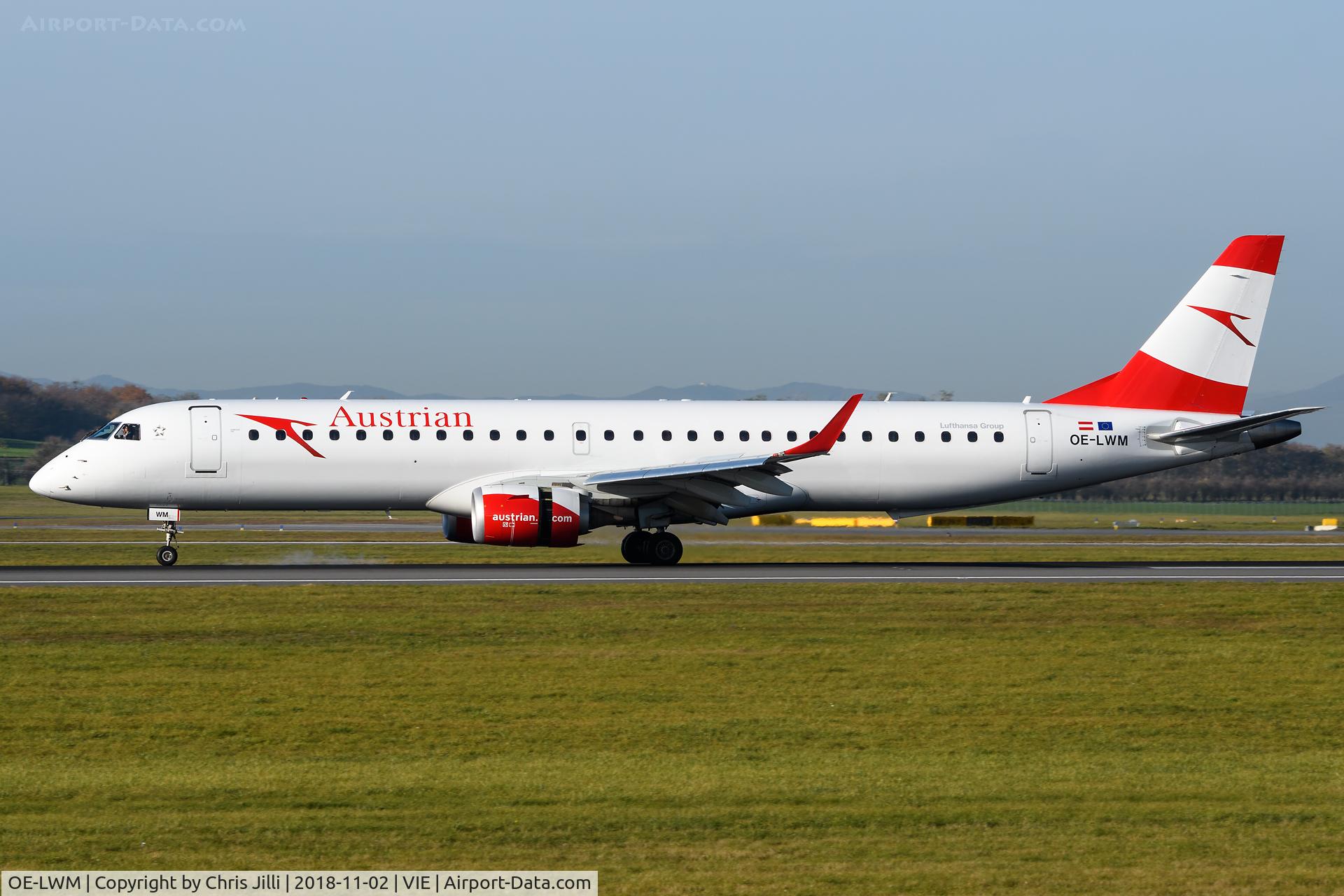 OE-LWM, 2012 Embraer 195LR (ERJ-190-200LR) C/N 19000542, Austrian Airlines