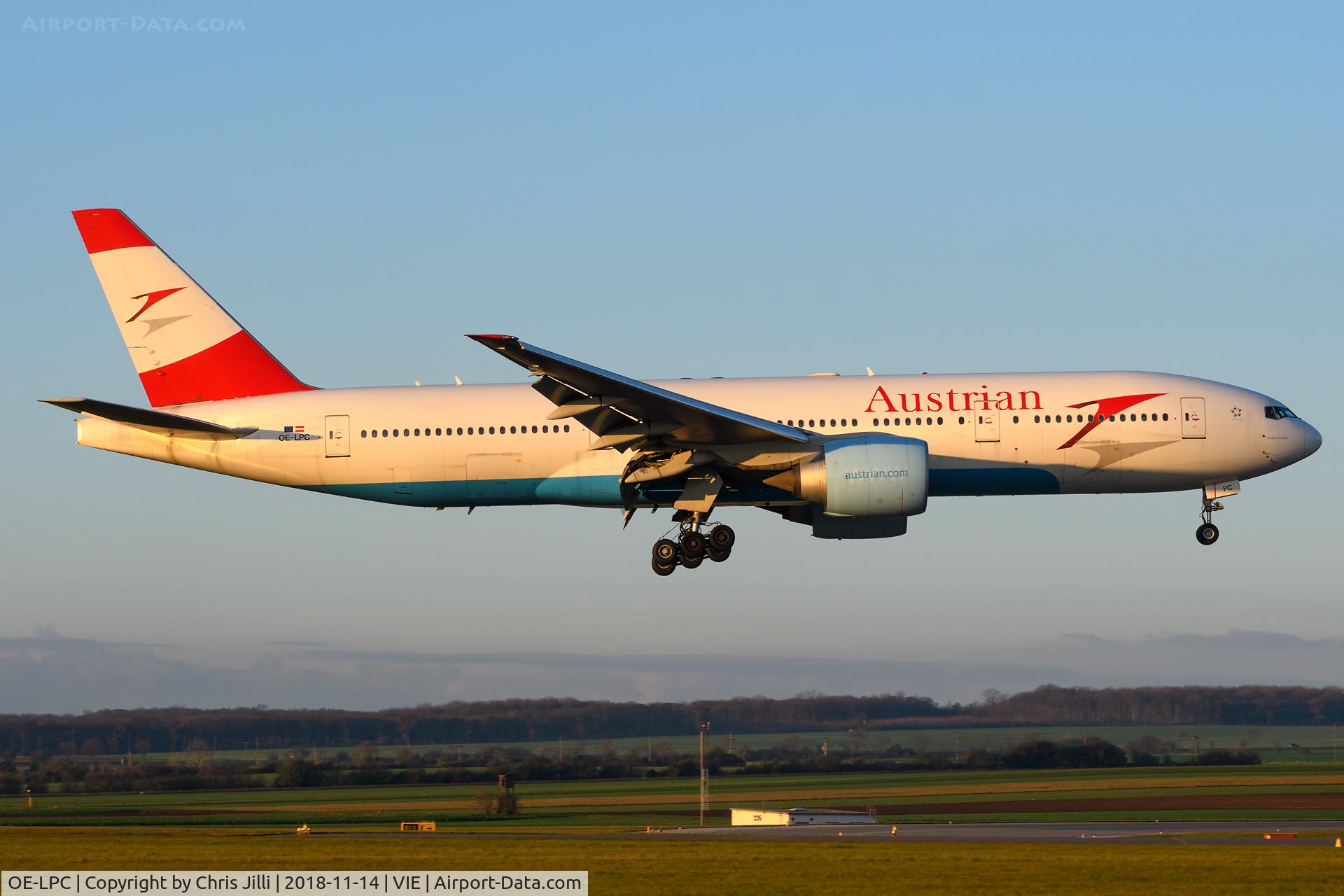 OE-LPC, 2002 Boeing 777-2Z9/ER C/N 29313, Austrian Airlines