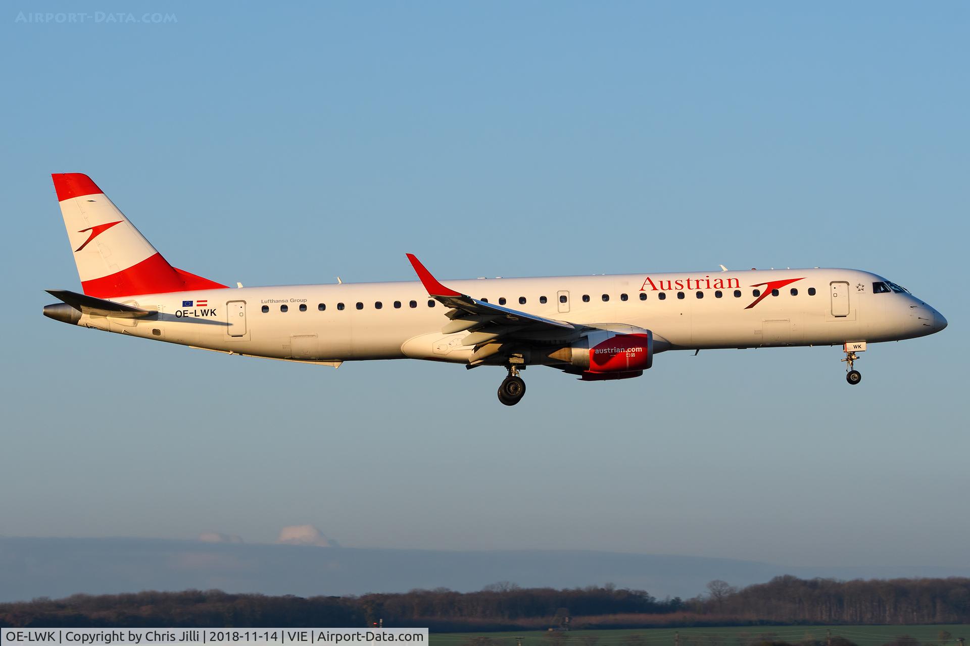 OE-LWK, 2012 Embraer 195LR  (ERJ-190-200LR) C/N 19000523, Austrian Airlines