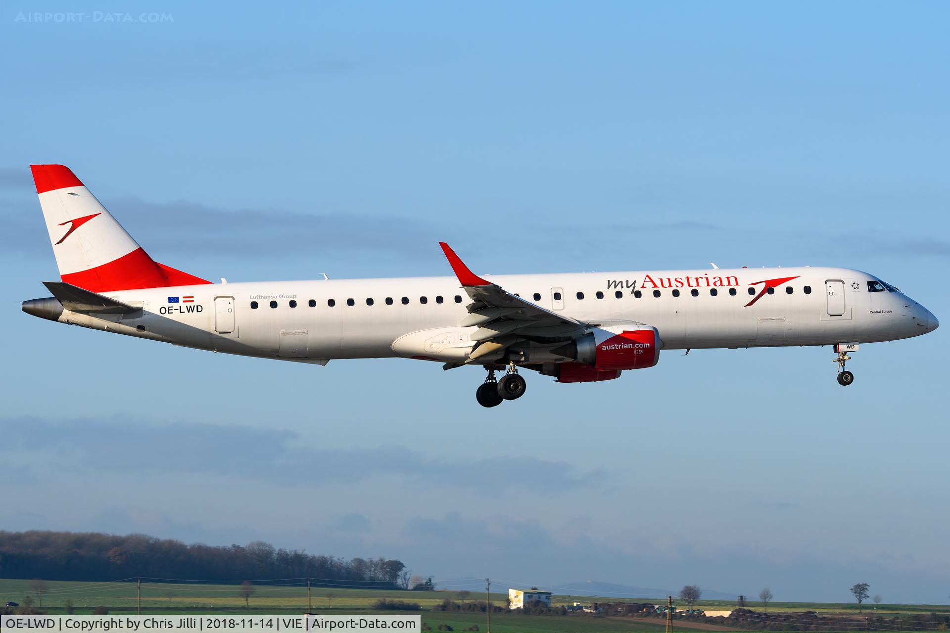 OE-LWD, 2011 Embraer 195LR (ERJ-190-200LR) C/N 19000411, Austrian Airlines
