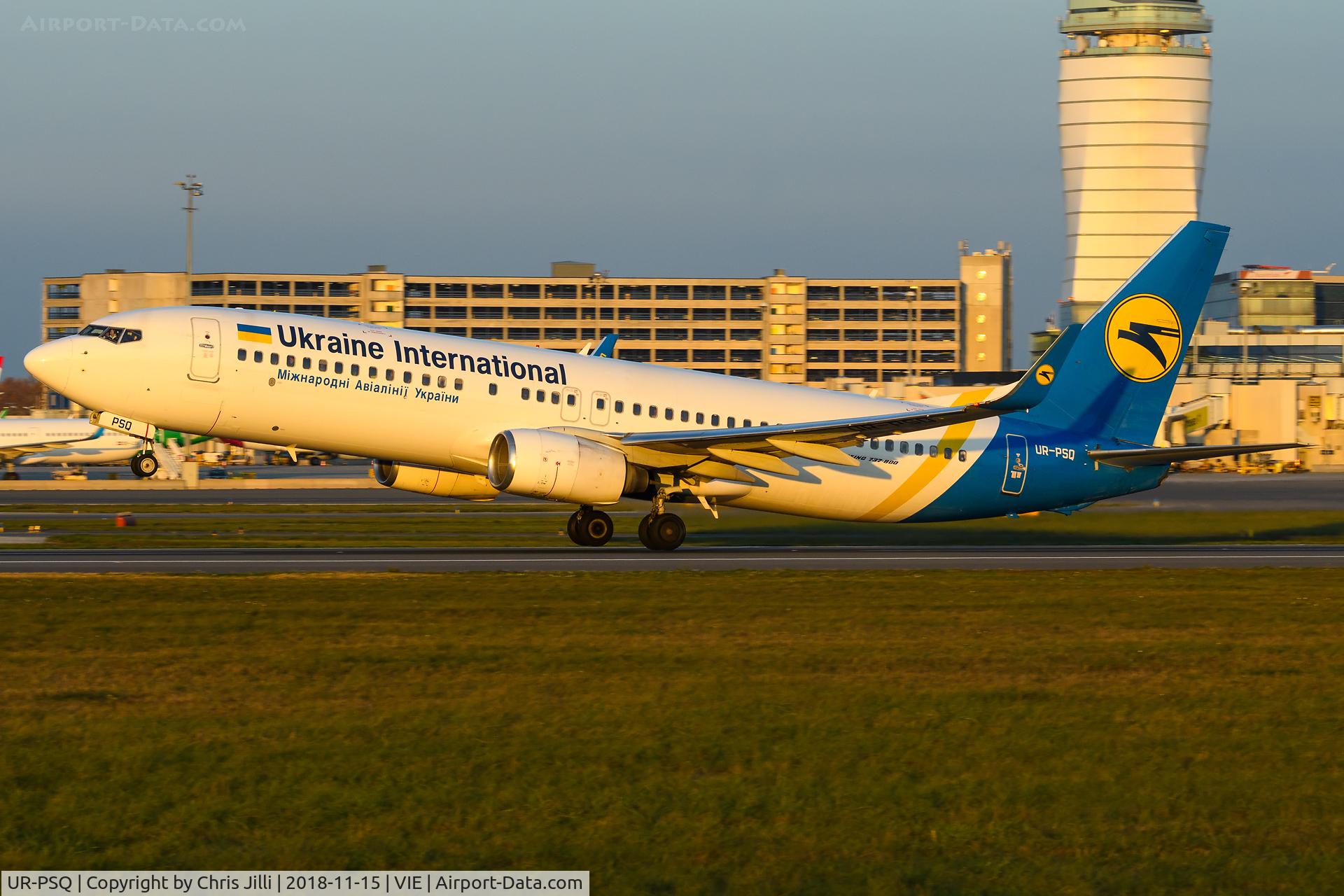 UR-PSQ, 2000 Boeing 737-86N C/N 28620, Ukraine International