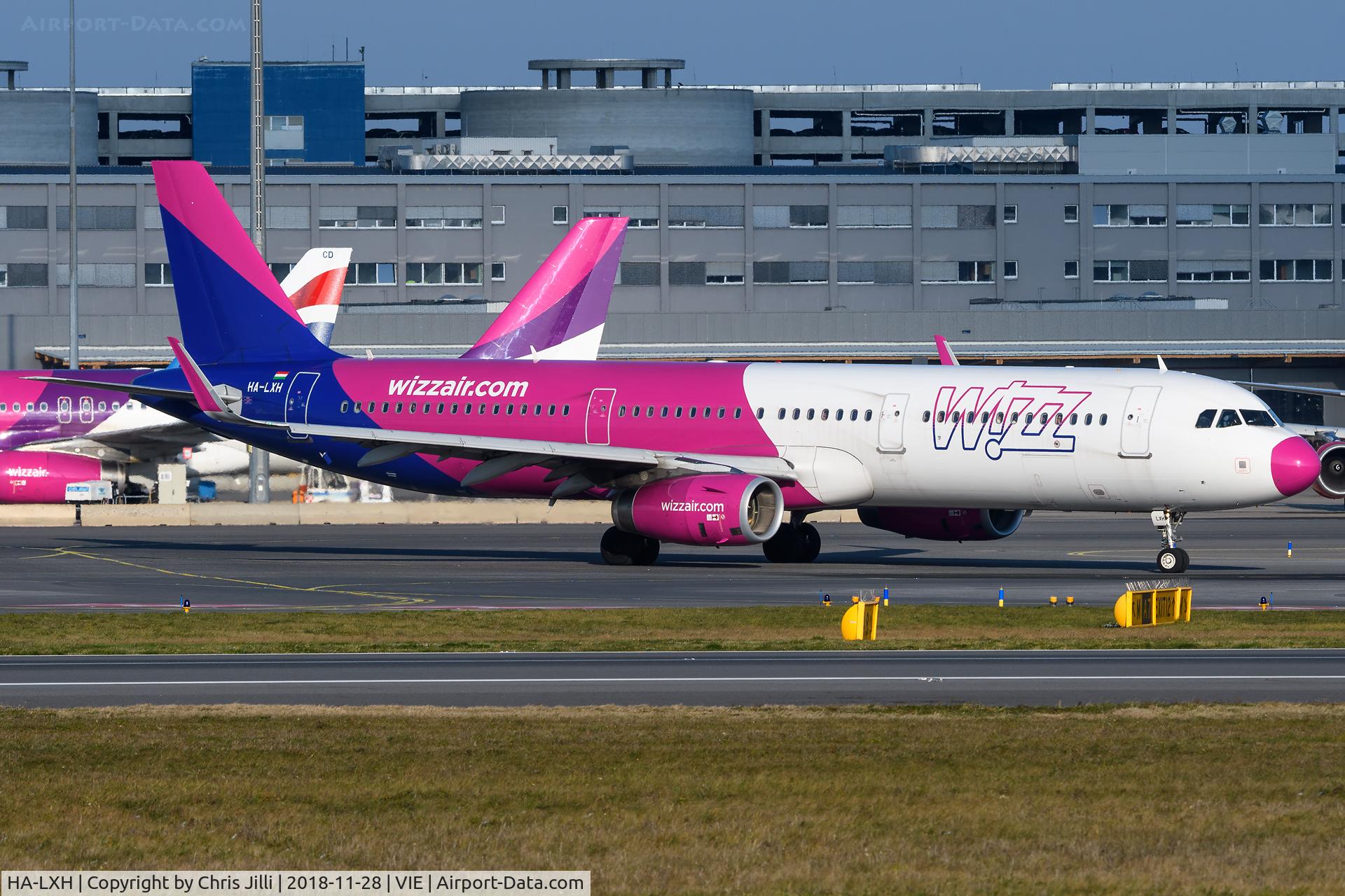 HA-LXH, 2016 Airbus A321-231 C/N 7217, Wizzair