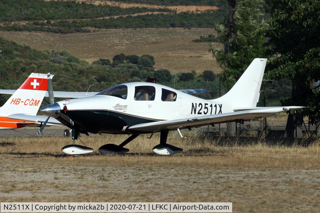 N2511X, 2005 Lancair LC42-550FG C/N 42063, Parked