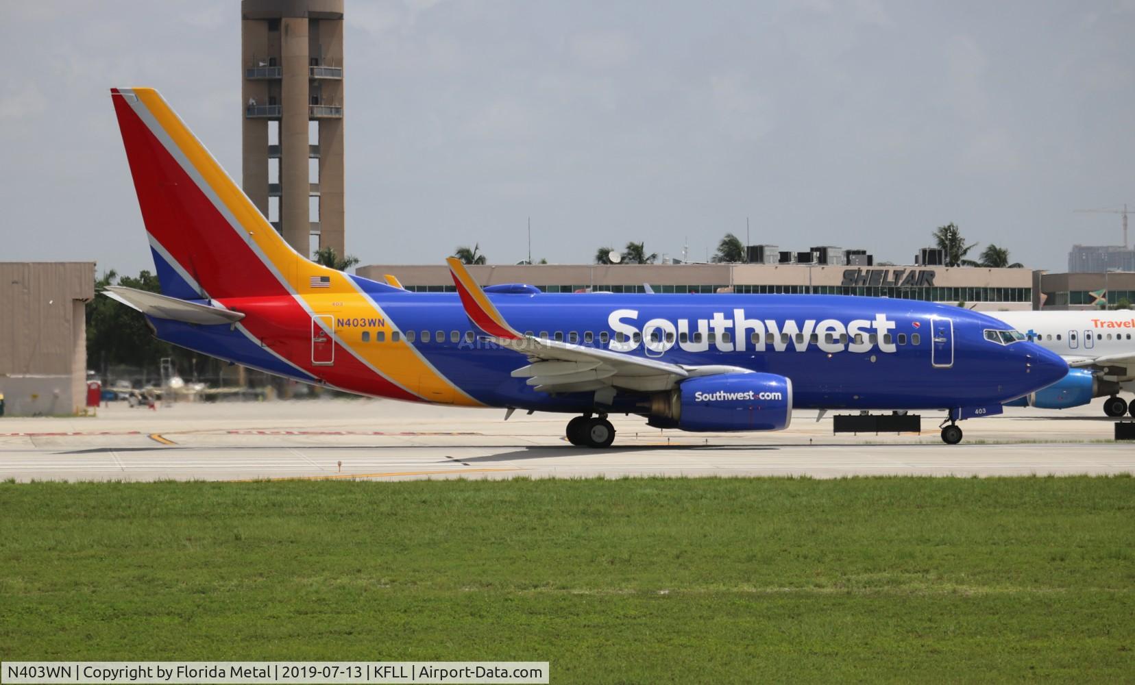 N403WN, 2001 Boeing 737-7H4 C/N 29815, FLL 2019