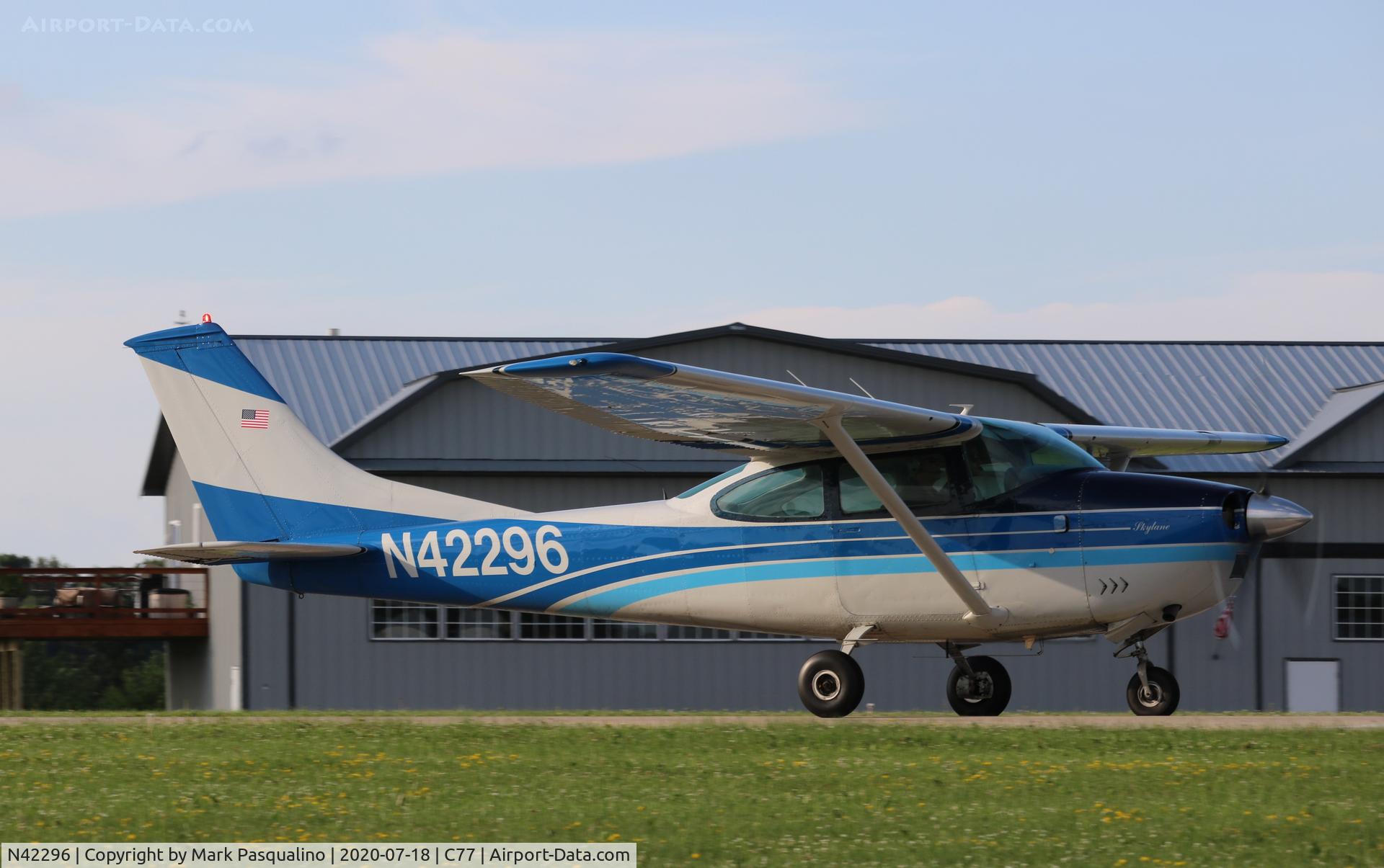 N42296, 1968 Cessna 182L Skylane C/N 18258951, Cessna 182L