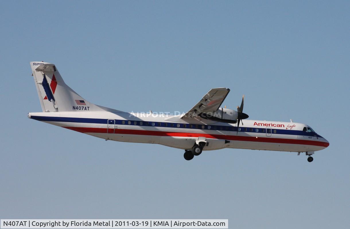 N407AT, 1994 ATR 72-212 C/N 407, MIA 2011