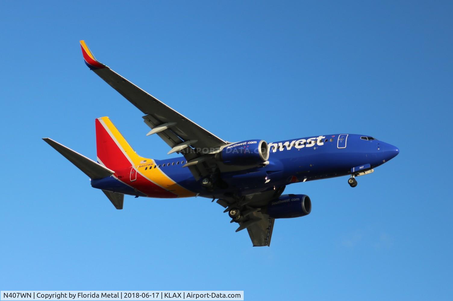 N407WN, 2001 Boeing 737-7H4 C/N 29817, LAX 2018