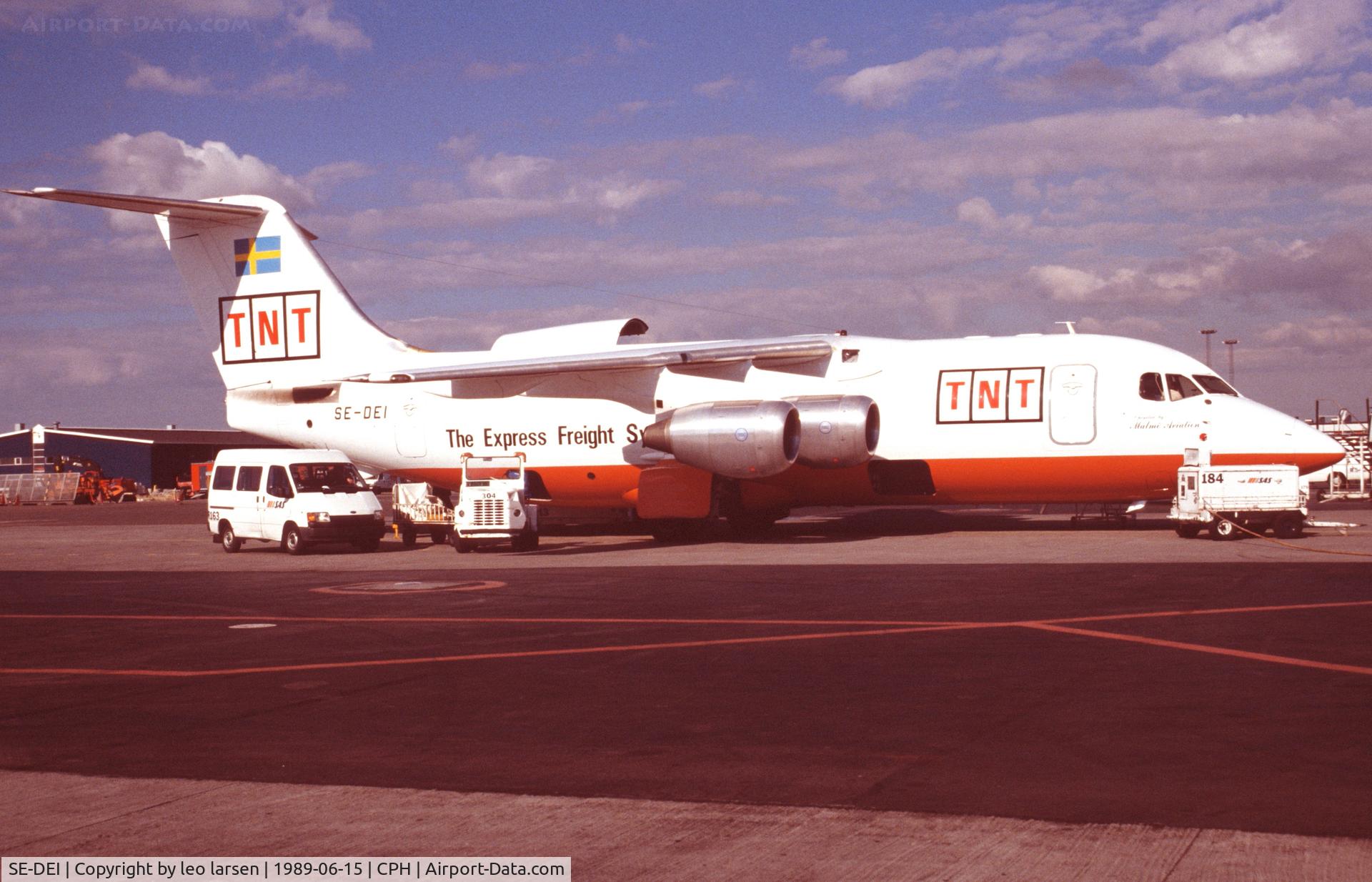 SE-DEI, 1987 British Aerospace BAe.146-200QT Quiet Trader C/N E2086, Copenhagen 15.6.1989