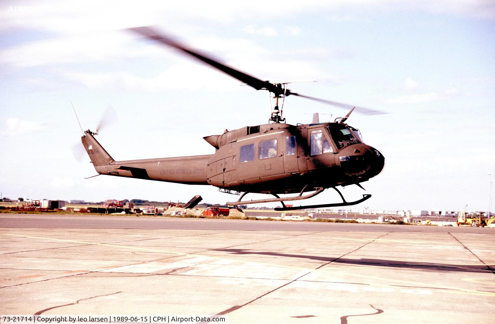73-21714, 1973 Bell UH-1H Iroquois C/N 13402, Copenhagen 15.6.1989