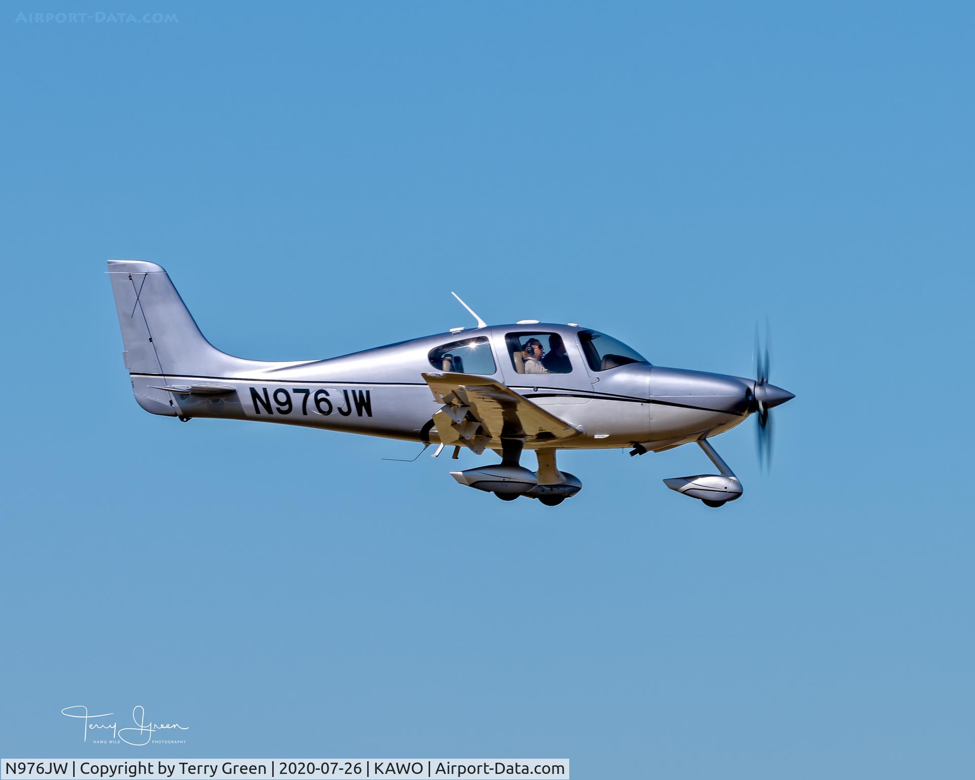 N976JW, 2004 Cirrus SR22 C/N 1018, KAWO