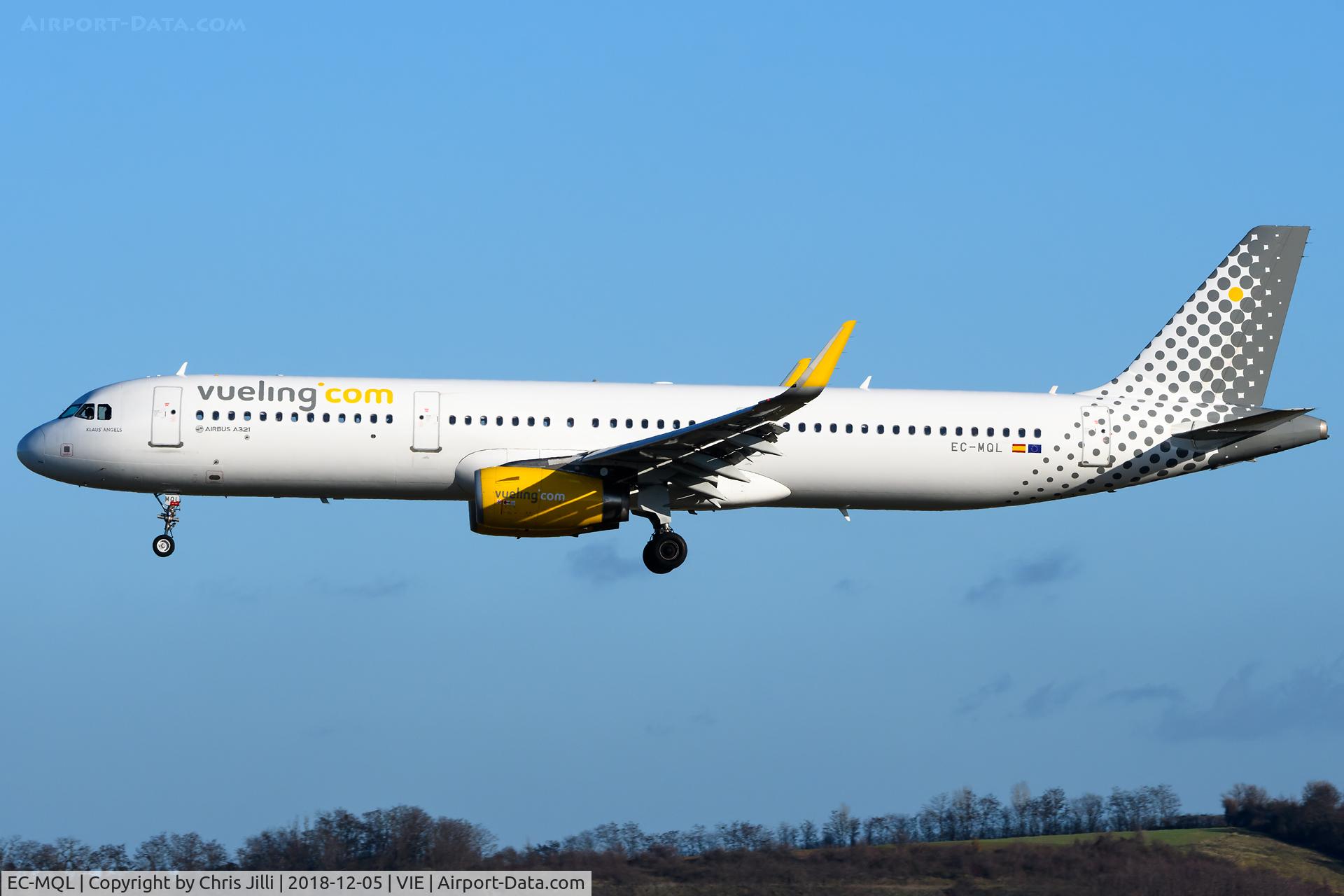 EC-MQL, 2017 Airbus A321-231 C/N 7621, Vueling