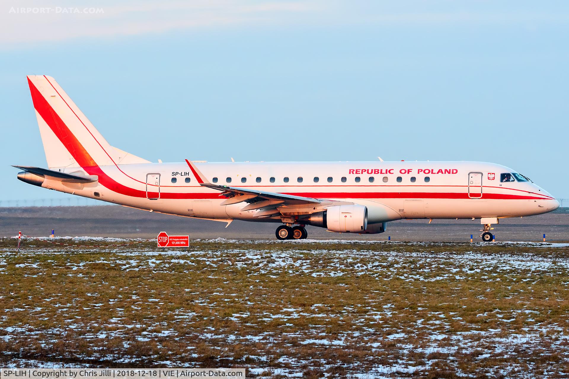 SP-LIH, 2009 Embraer 175LR (ERJ-170-200LR) C/N 17000288, Republic of Poland