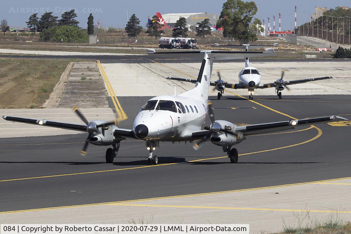 084, 1983 Embraer EMB-121AA Xingu C/N 121-084, Charlie