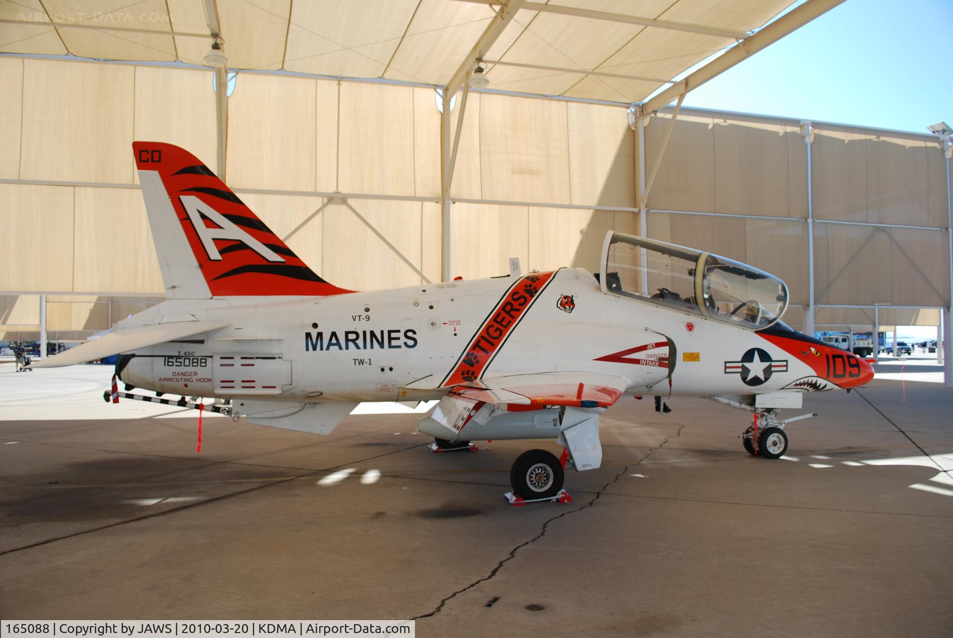 165088, McDonnell Douglas T-45C Goshawk C/N C009, 165088 A-109 McDonnell Douglas T-45C Goshawk, c/n: C009 @ KDMA