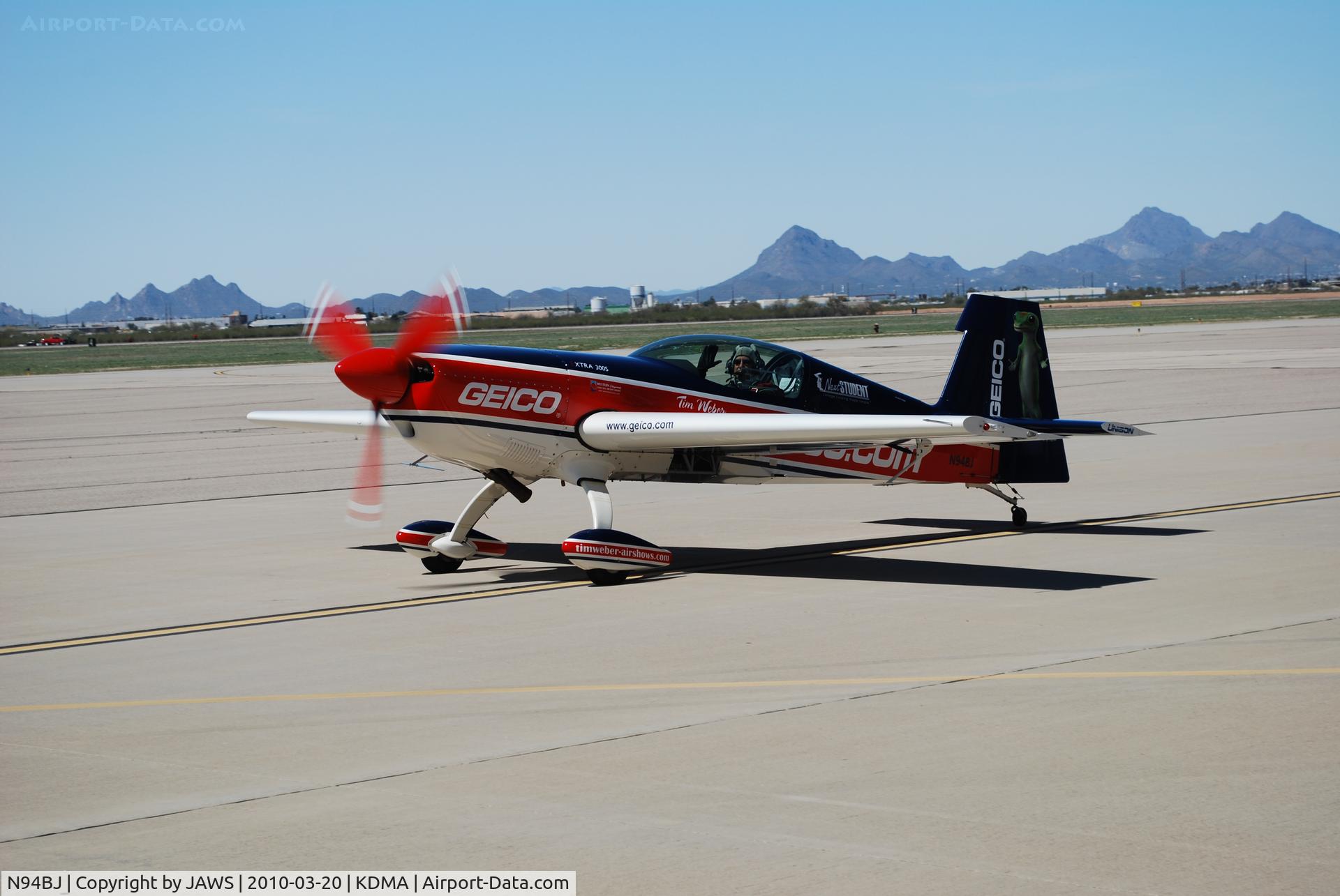 N94BJ, 2002 Extra EA-300S C/N 031, N94BJ Extra EA-300S, c/n: 031 @ KDMA
