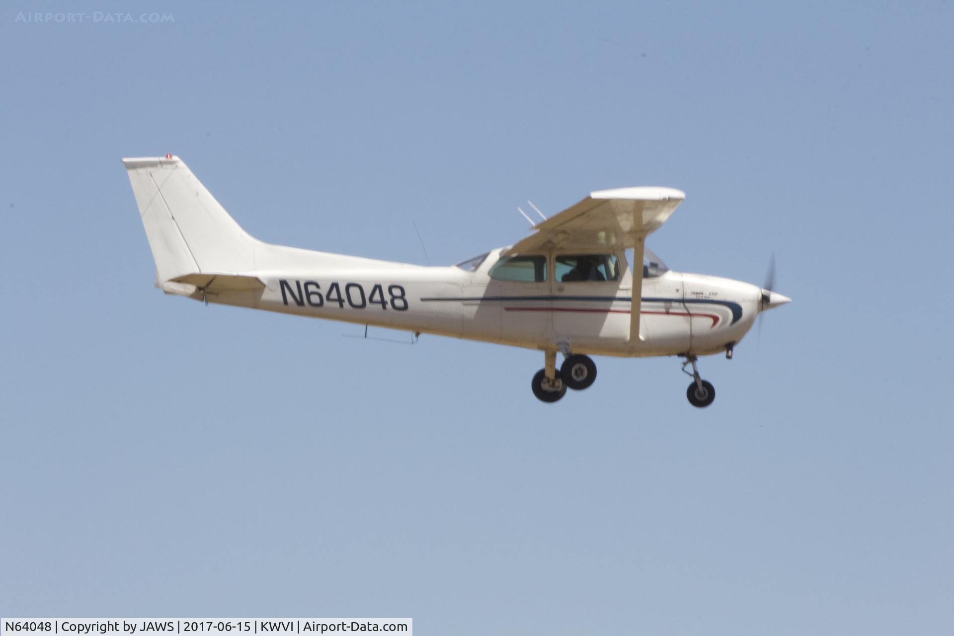 N64048, 1975 Cessna 172M C/N 17264986, N64048 Cessna 172M, c/n: 17264986 @ KWVI