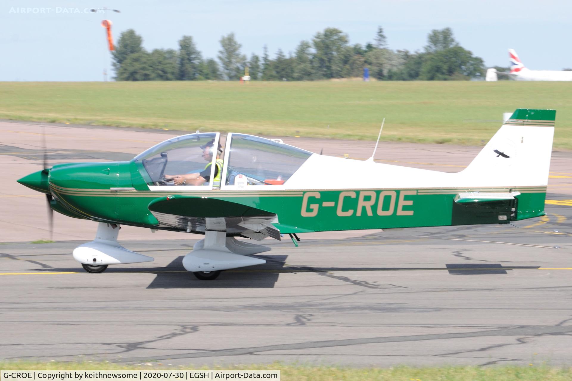 G-CROE, 1994 Robin HR-200-120B C/N 282, Arriving at Norwich.