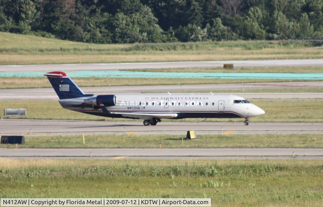 N412AW, 2001 Bombardier CRJ-200LR (CL-600-2B19) C/N 7582, DTW 2010