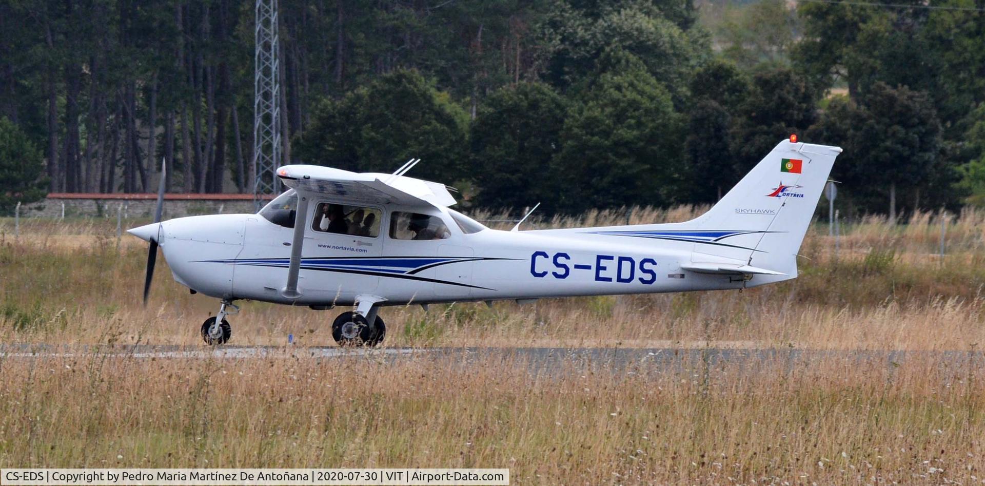 CS-EDS, 2007 Cessna 172R Skyhawk II C/N 17281383, Aeropuerto de Foronda - Vitoria-Gasteiz - Euskadi - España