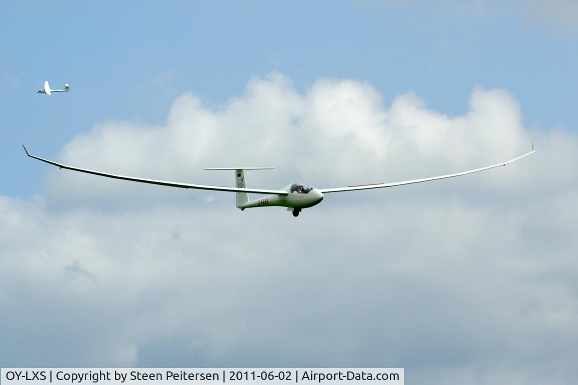 OY-LXS, 2005 Schempp-Hirth Discus 2cT C/N 4, Contest number 4K
Build in 2005 as model 4