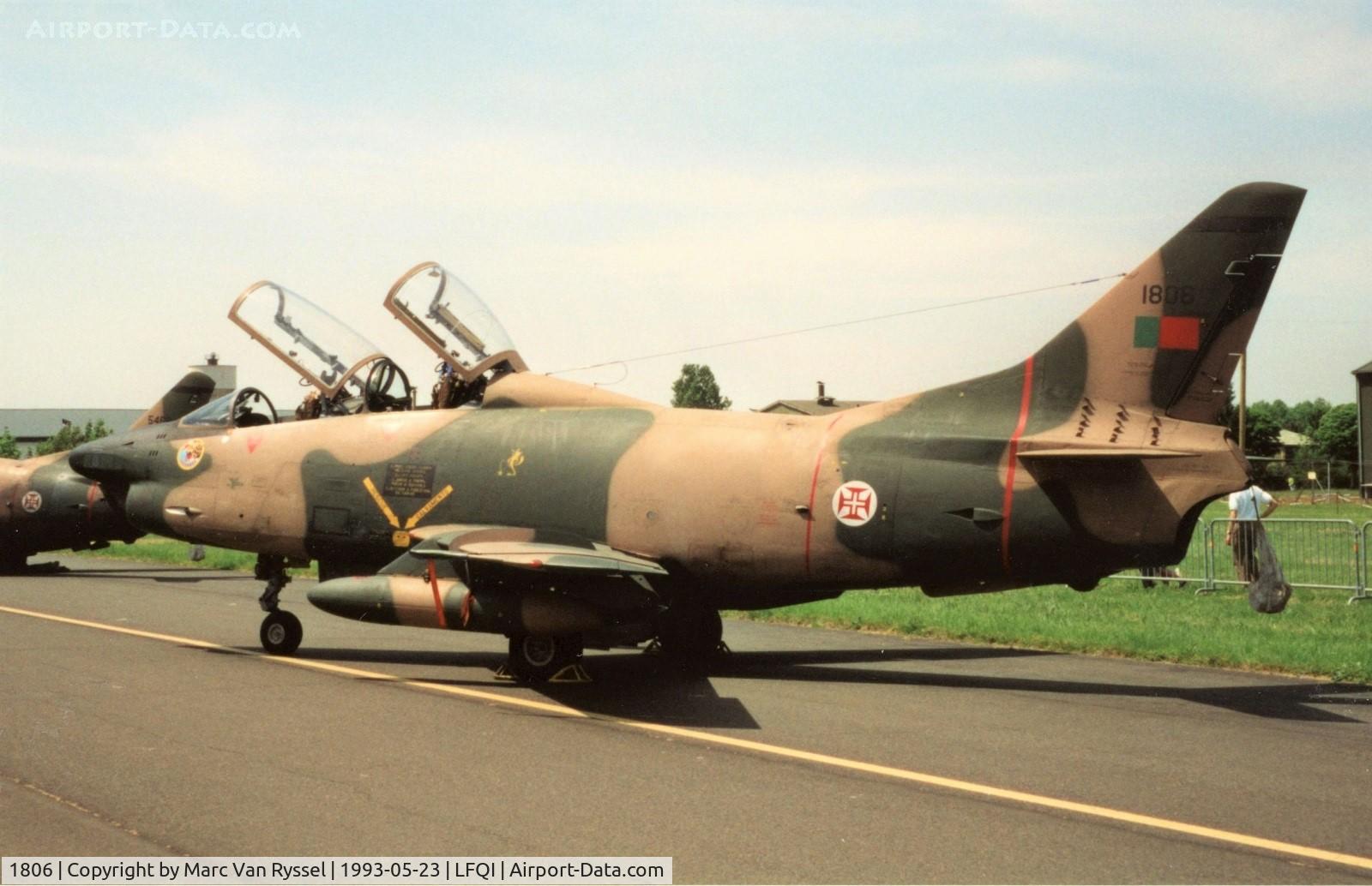 1806, Fiat G-91T/3 C/N 91-2-0025, Cambrai Airshow 1993.