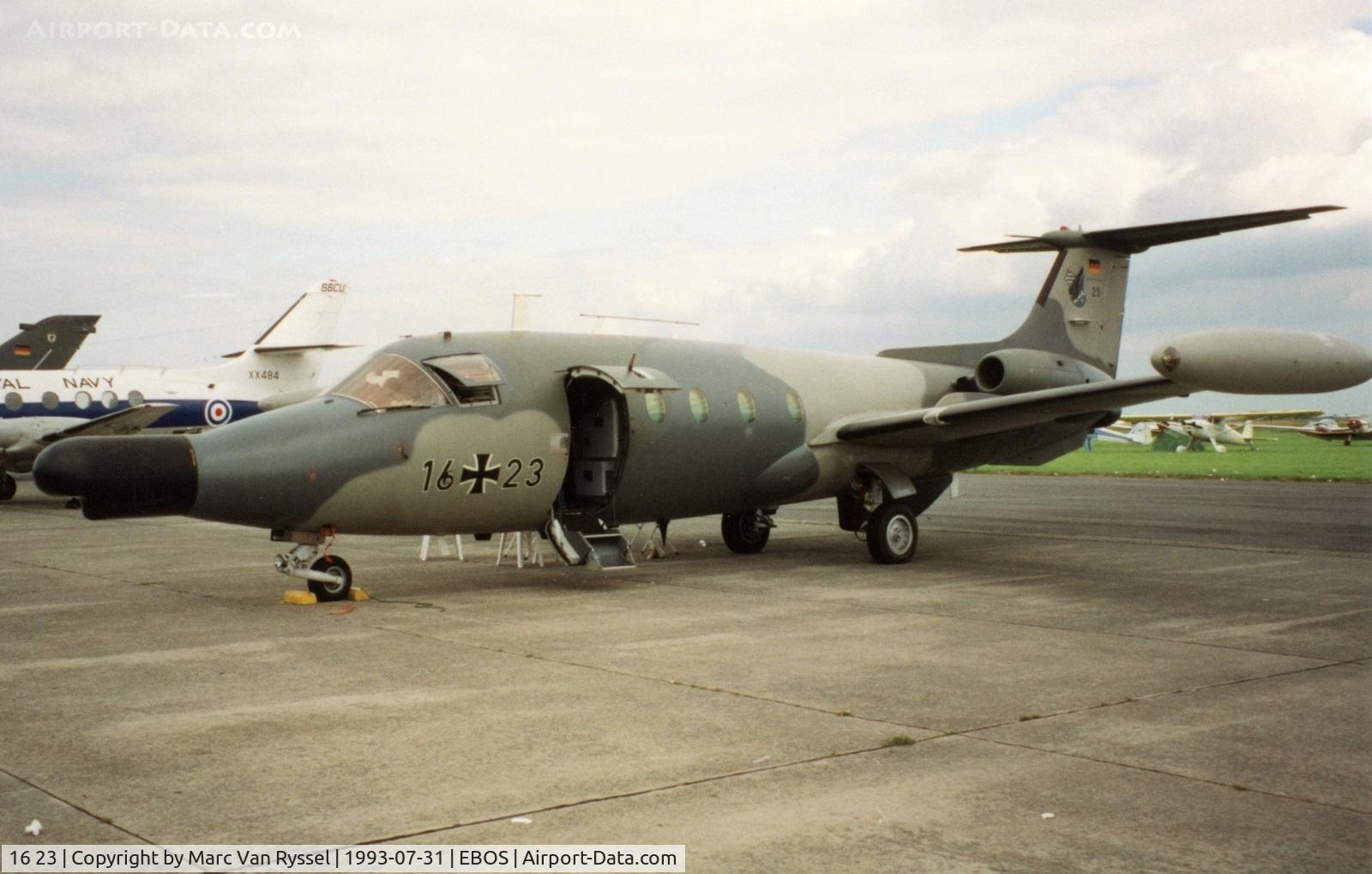 16 23, Hamburger Flugzeugbau HFB-320 Hansa Jet C/N 1060, Ostend Airshow 1993.