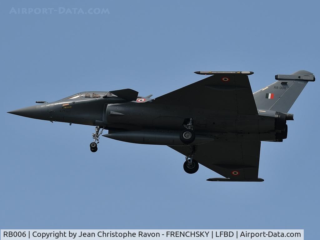 RB006, 2020 Dassault Rafale DH C/N 006, Indian Air Force landing runway 23 (31/07/2020)