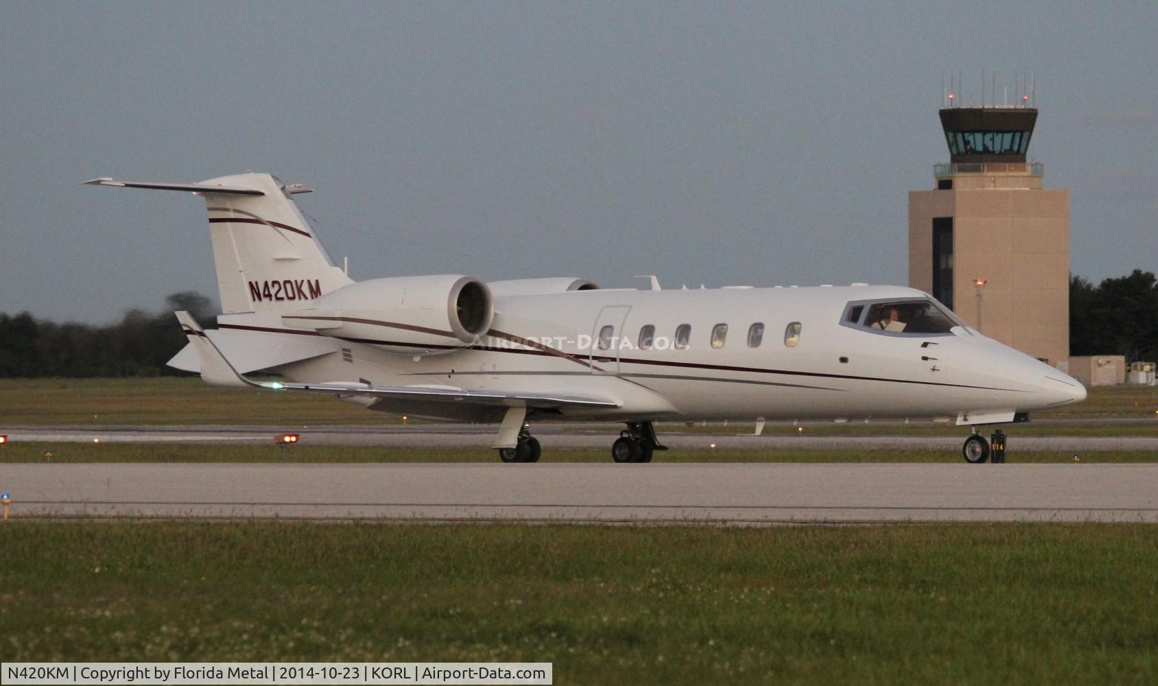 N420KM, Learjet 60 C/N 60-197, NBAA 2014