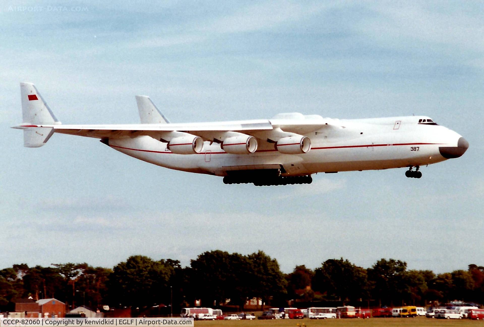 CCCP-82060, 1988 Antonov An-225 Mriya C/N 19530503763, At the 1990 Farnborough International Air Show.