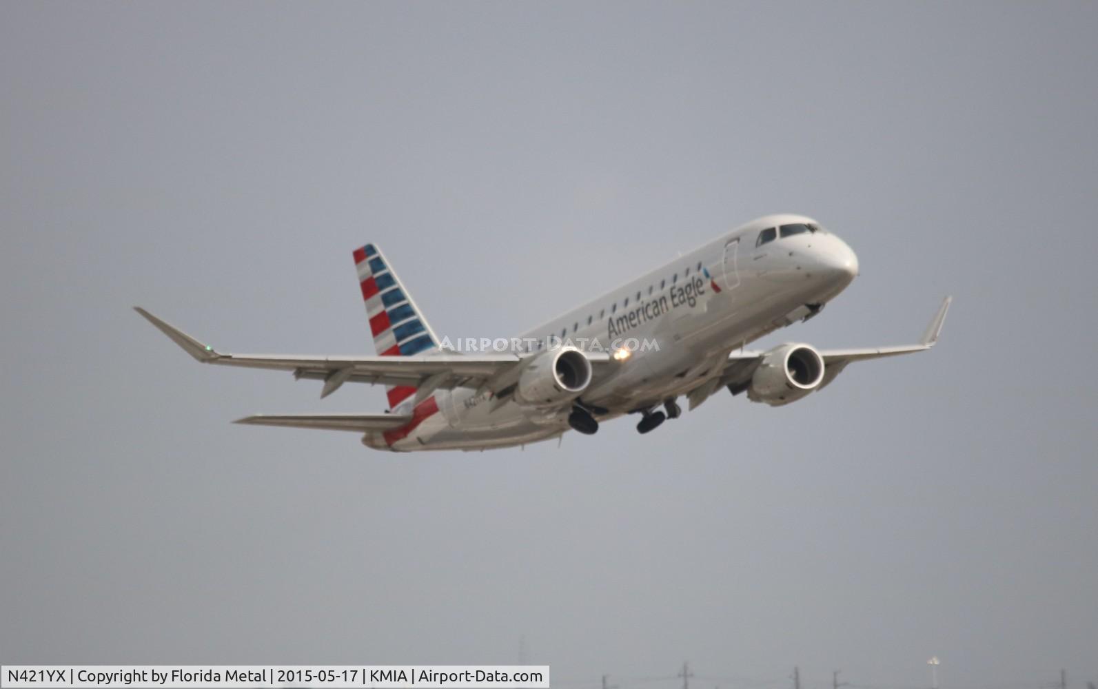 N421YX, 2014 Embraer 175LR (ERJ-170-200LR) C/N 17000386, MIA 2015