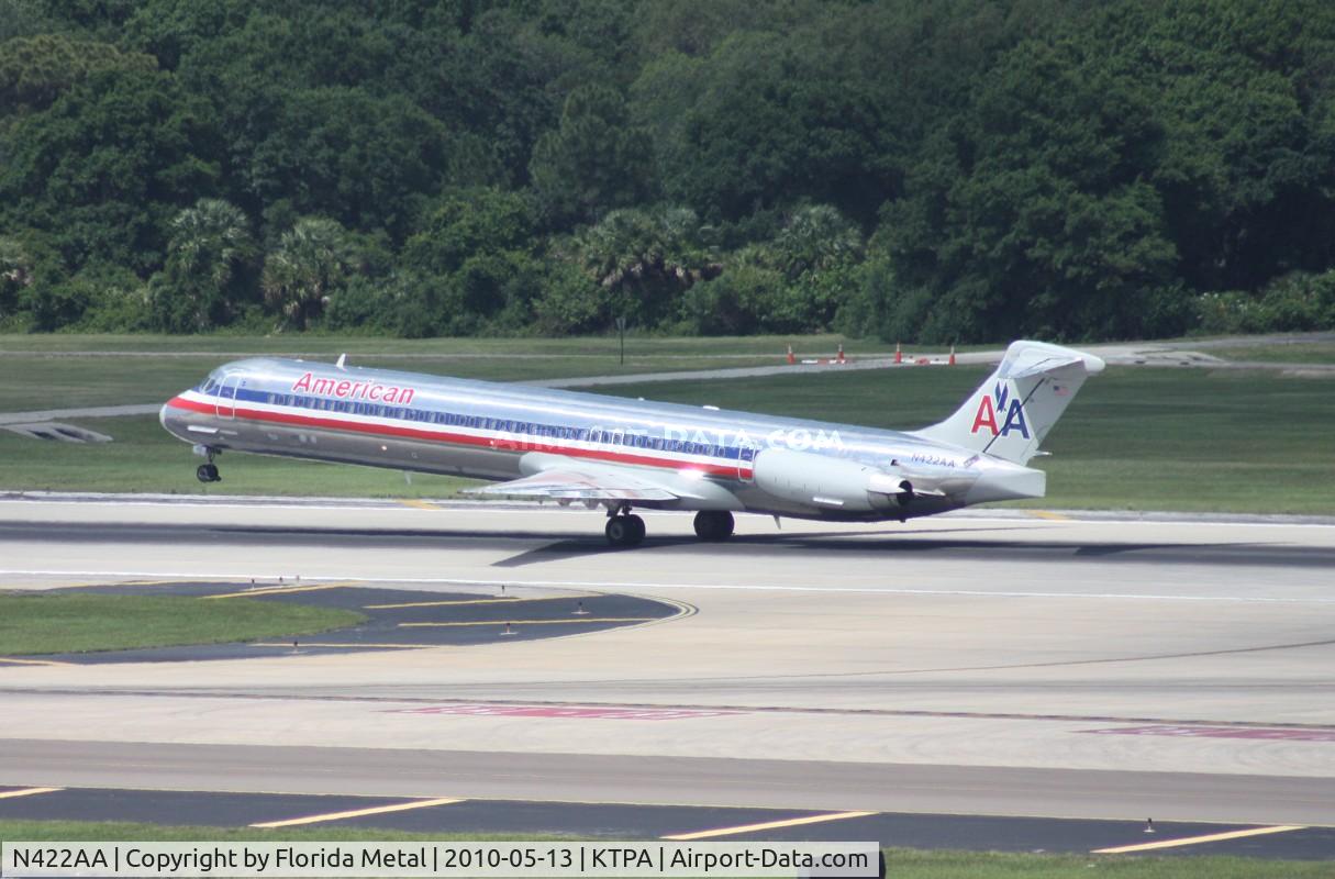 N422AA, 1986 McDonnell Douglas MD-82 (DC-9-82) C/N 49334, TPA 2010