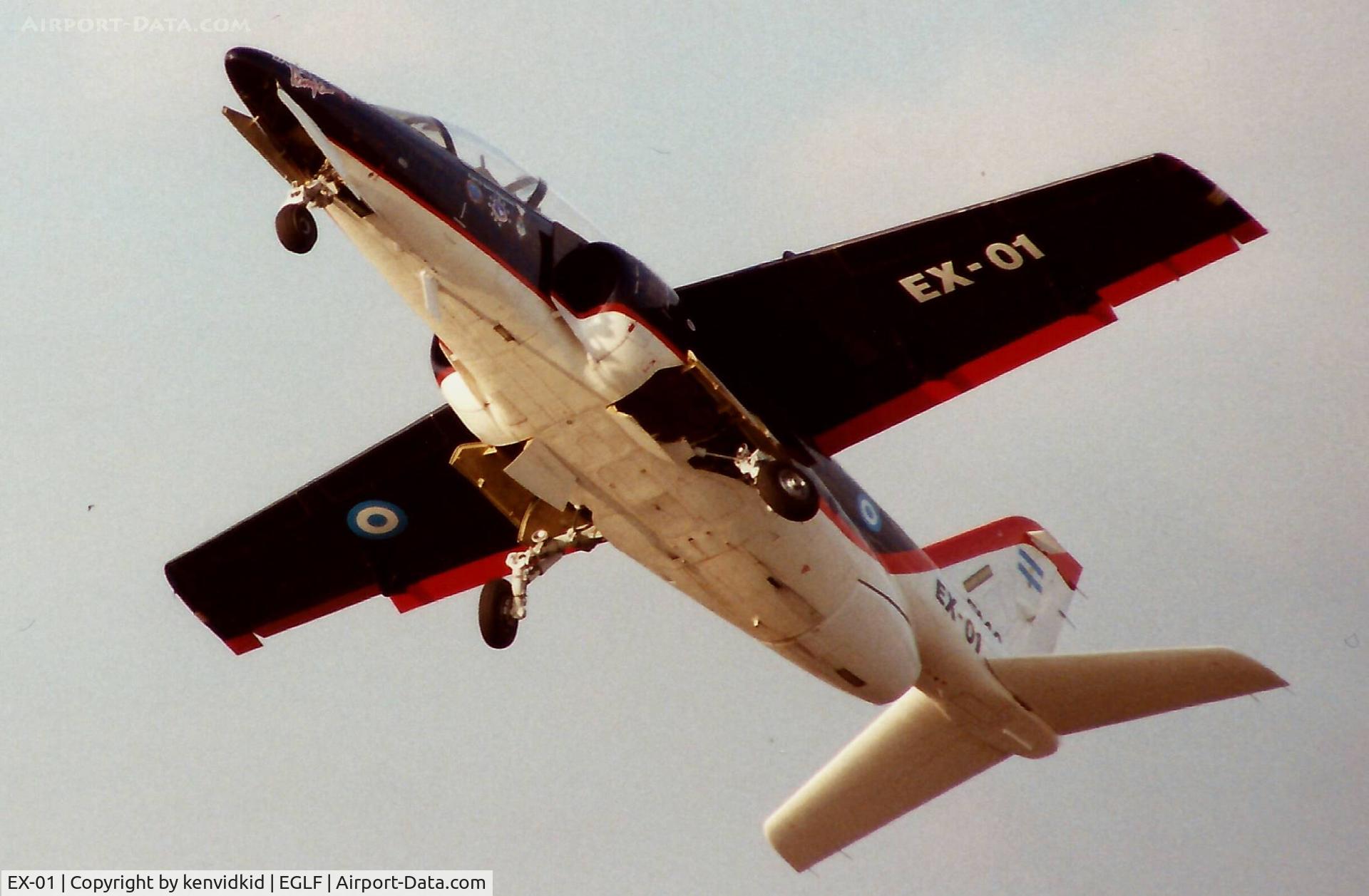 EX-01, FMA AT-63 Pampa C/N 2001, At the 1990 Farnborough International Air Show.