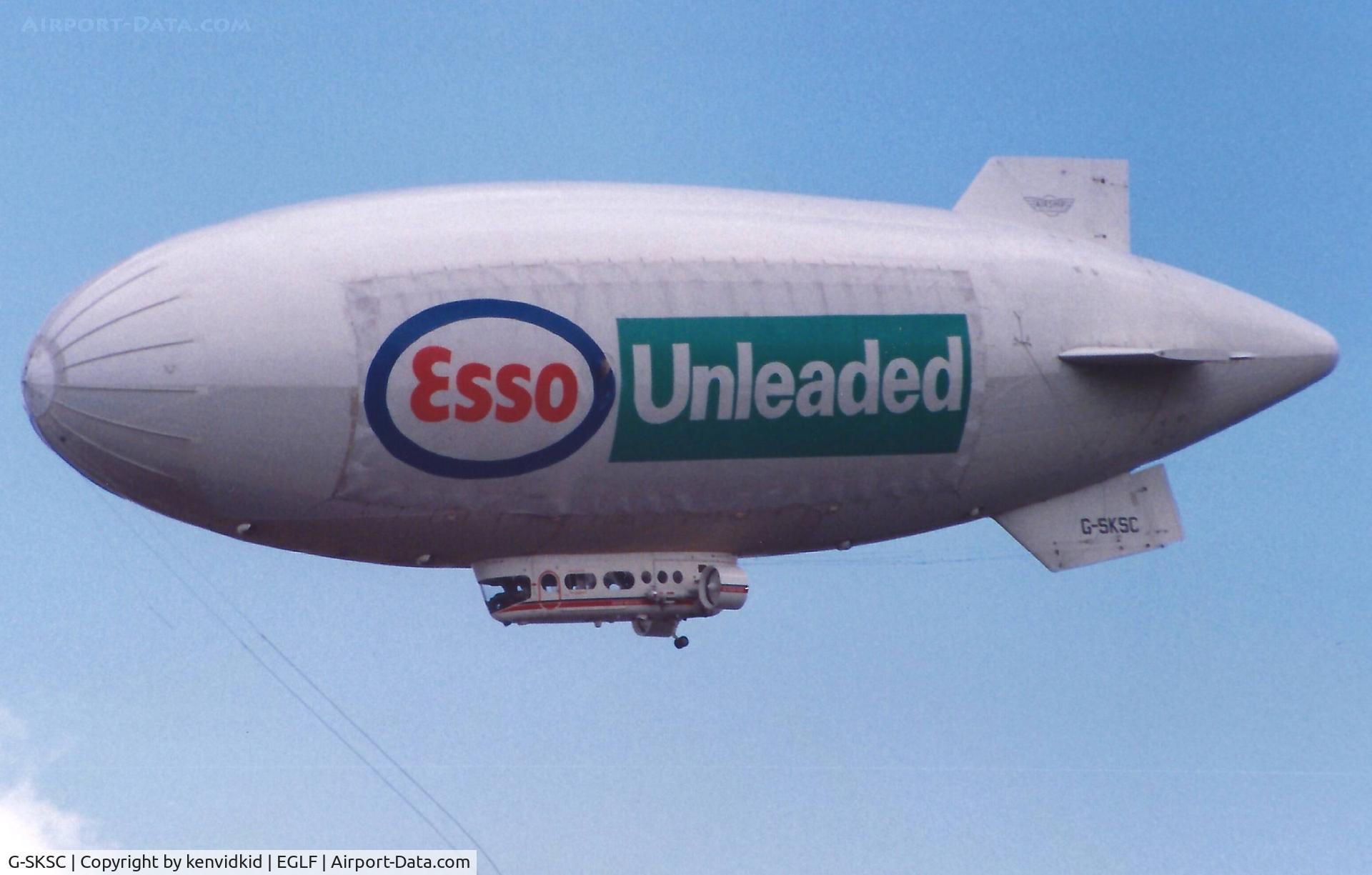 G-SKSC, 1983 Airship Industries Skyship 600 C/N 1215/01, At the 1990 Farnborough International Air Show.