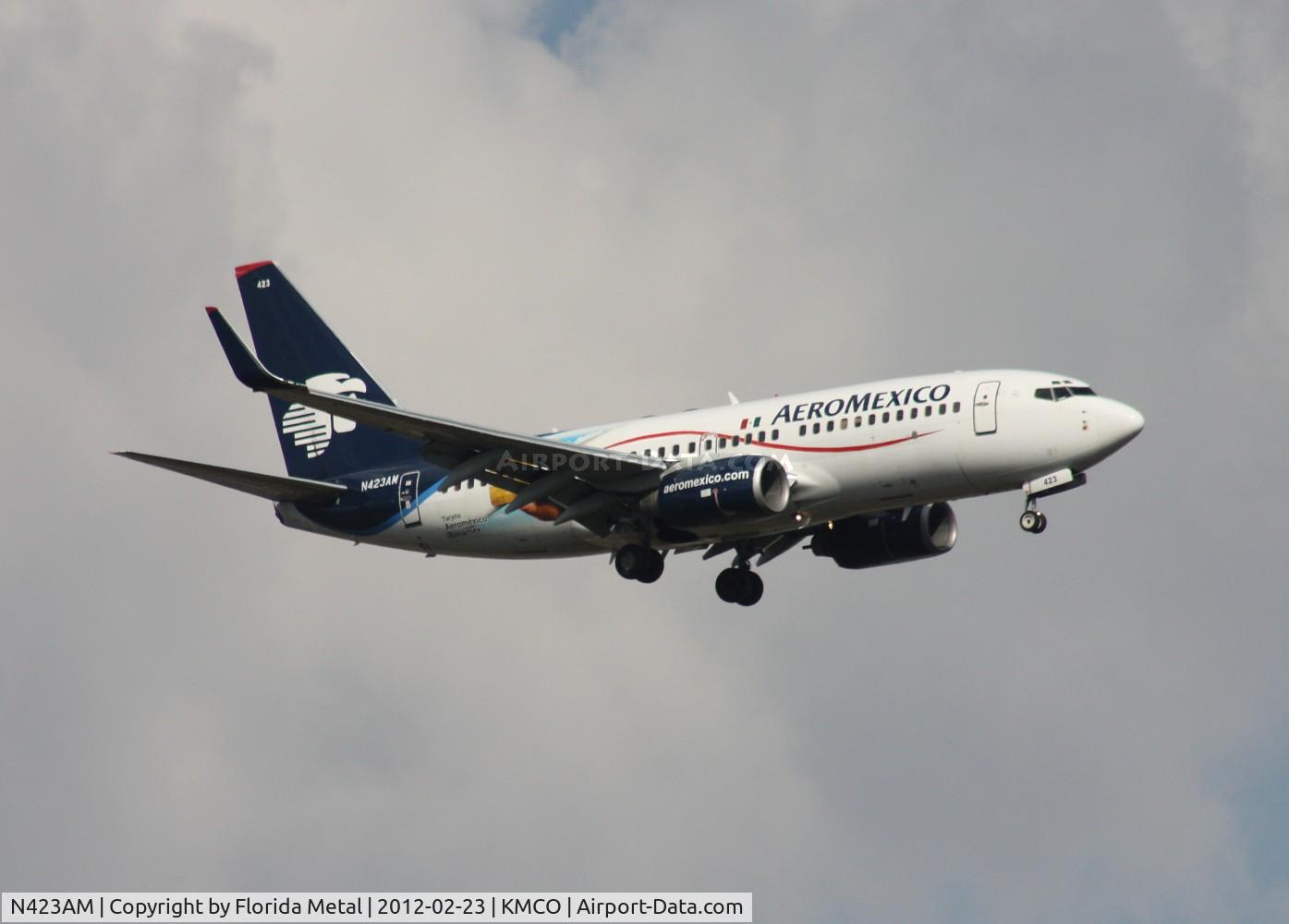 N423AM, 2003 Boeing 737-73V C/N 32423, MCO 2012