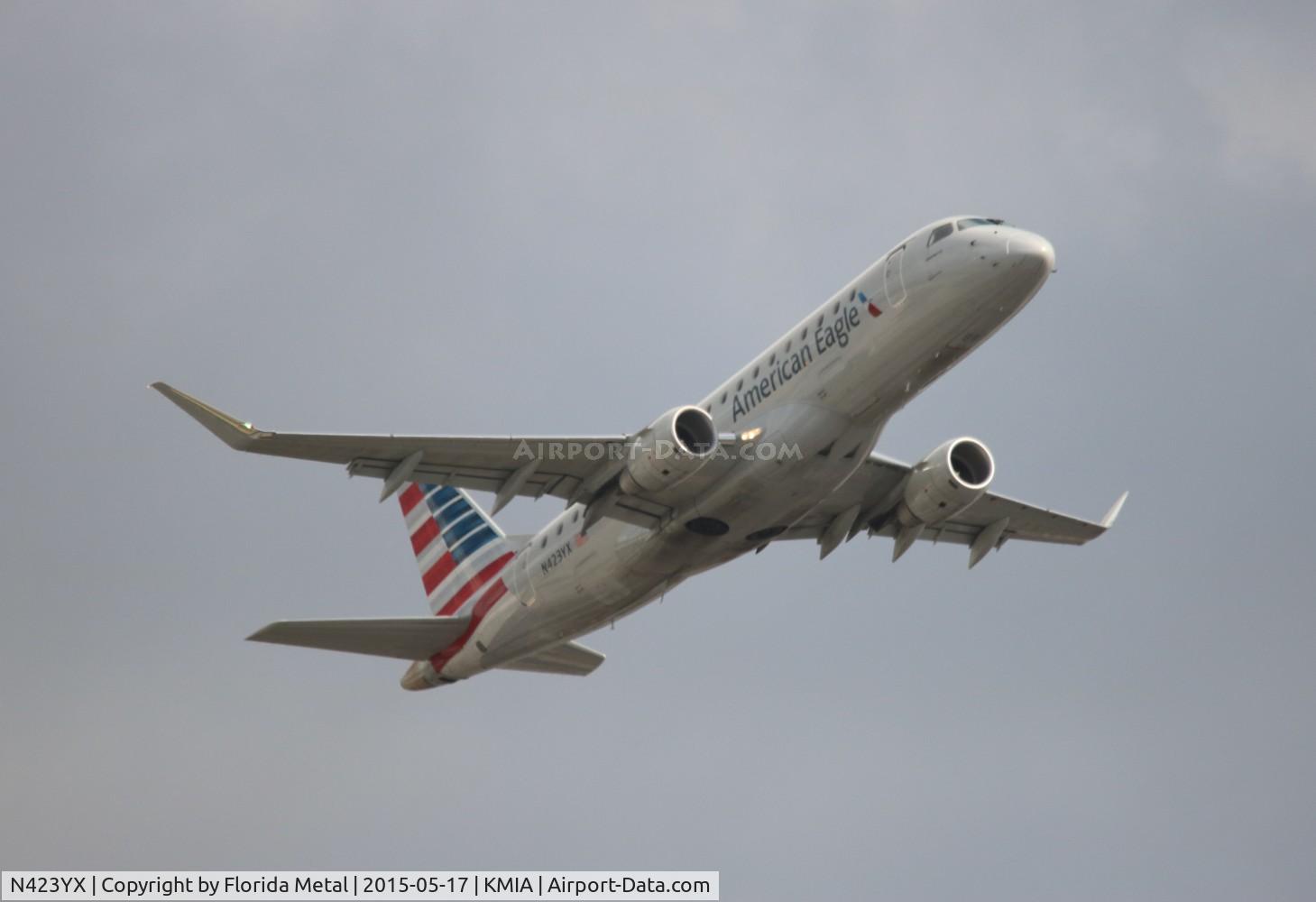 N423YX, 2014 Embraer 175LR (ERJ-170-200LR) C/N 17000392, MIA 2015