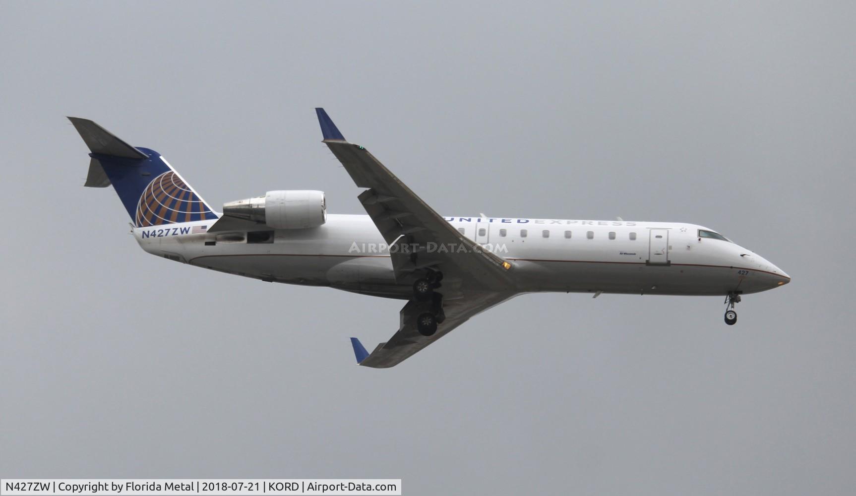 N427ZW, 2002 Bombardier CRJ-200LR (CL-600-2B19) C/N 7685, ORD 2018