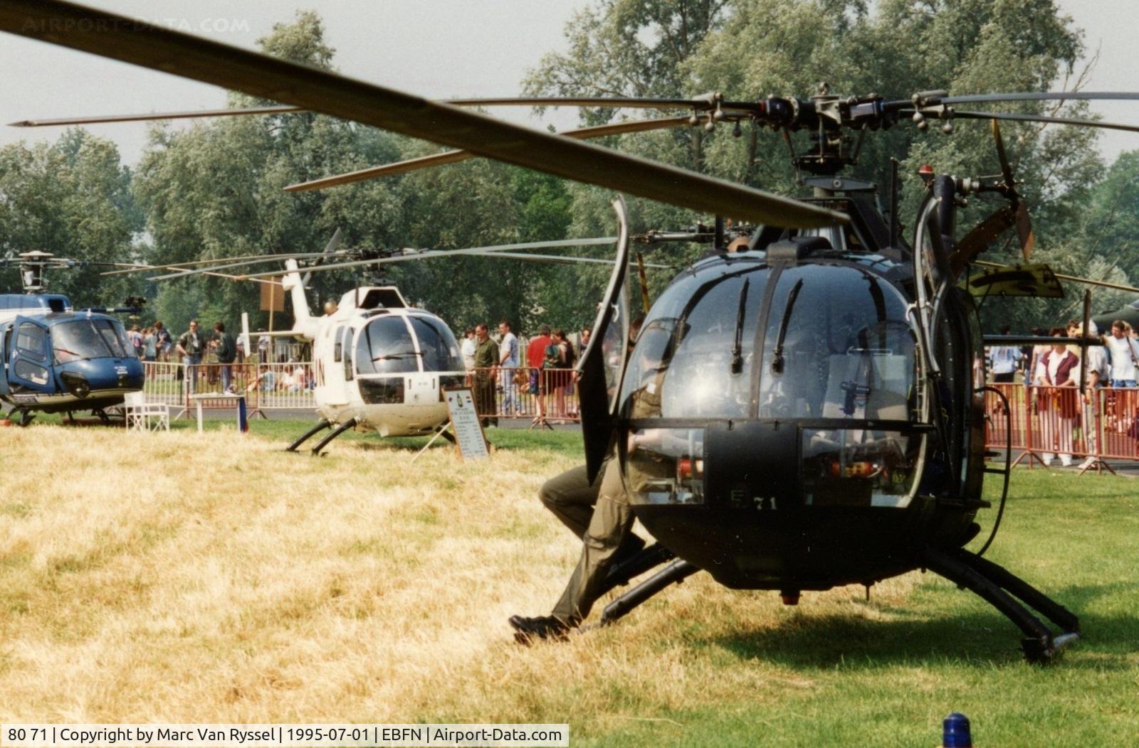 80 71, MBB Bo.105M C/N 5071, Koksijde Airshow 1995.