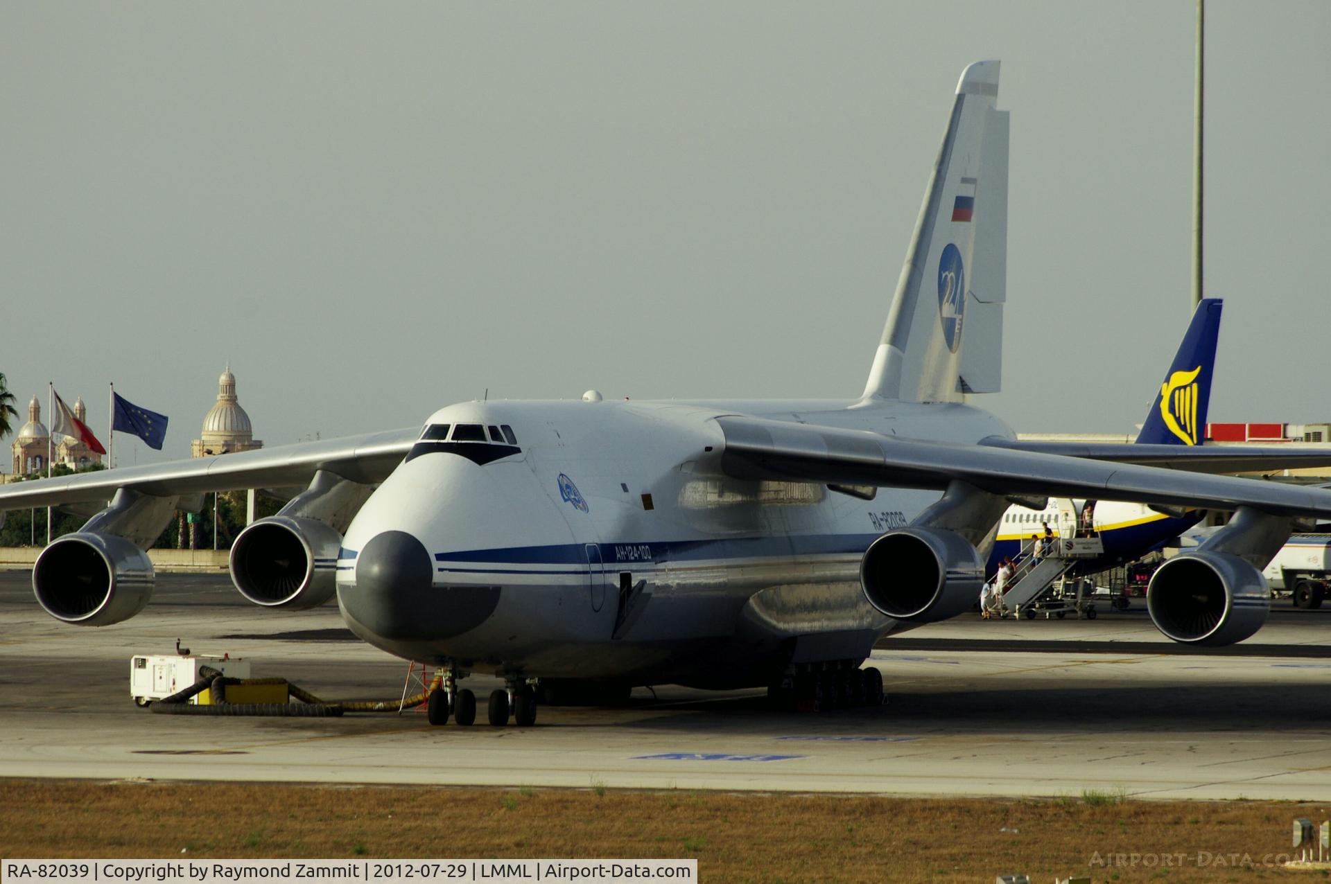 RA-82039, 1990 Antonov An-124-100 Ruslan C/N 9773052055082, Antonov An-124 Ruslan RA-82039 Russian Air Force