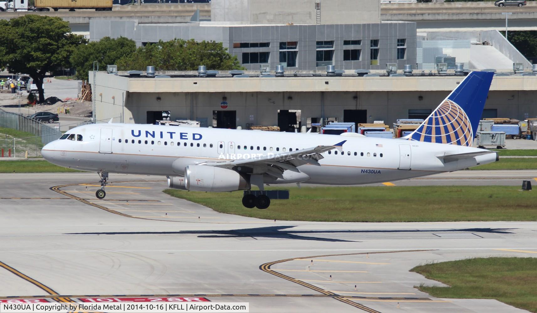 N430UA, 1996 Airbus A320-232 C/N 568, FLL 2014