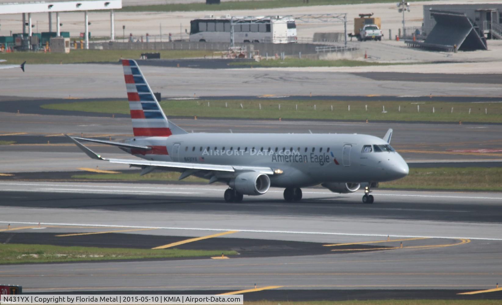 N431YX, 2014 Embraer 175LR (ERJ-170-200LR) C/N 17000413, MIA 2015