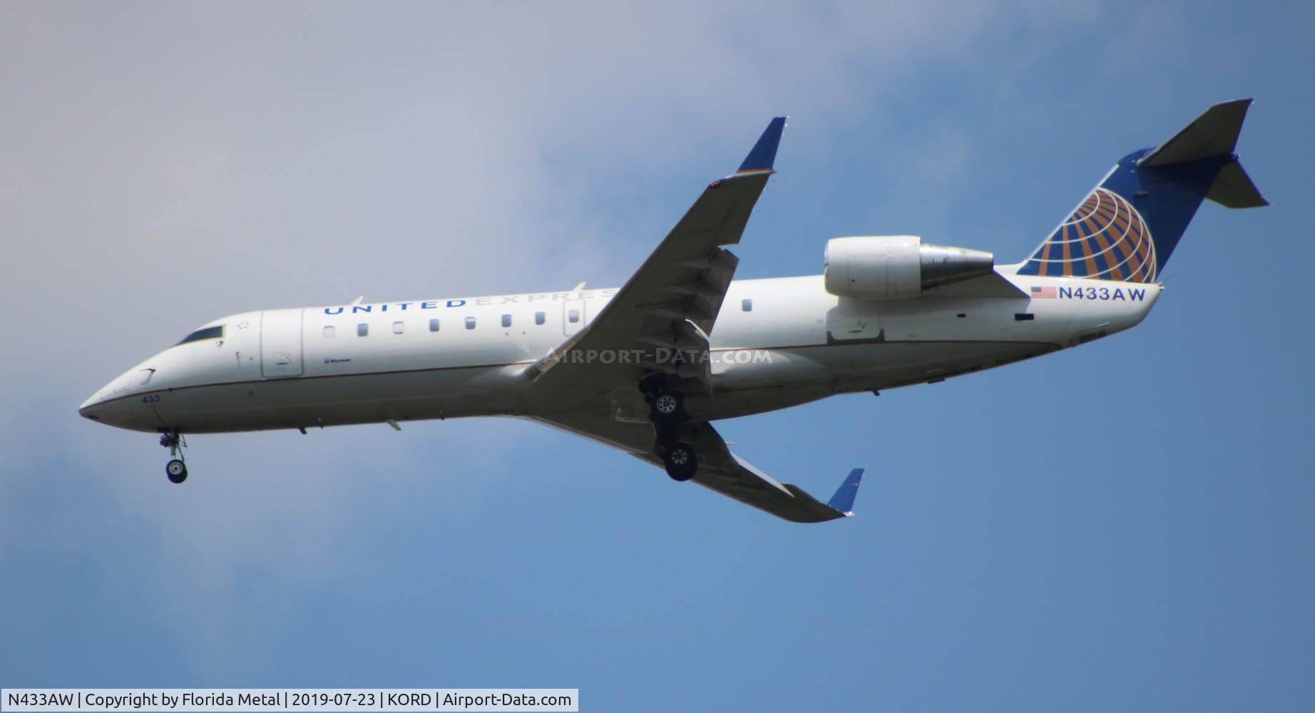 N433AW, 1999 Canadair CRJ-200LR (CL-600-2B19) C/N 7289, ORD 2019