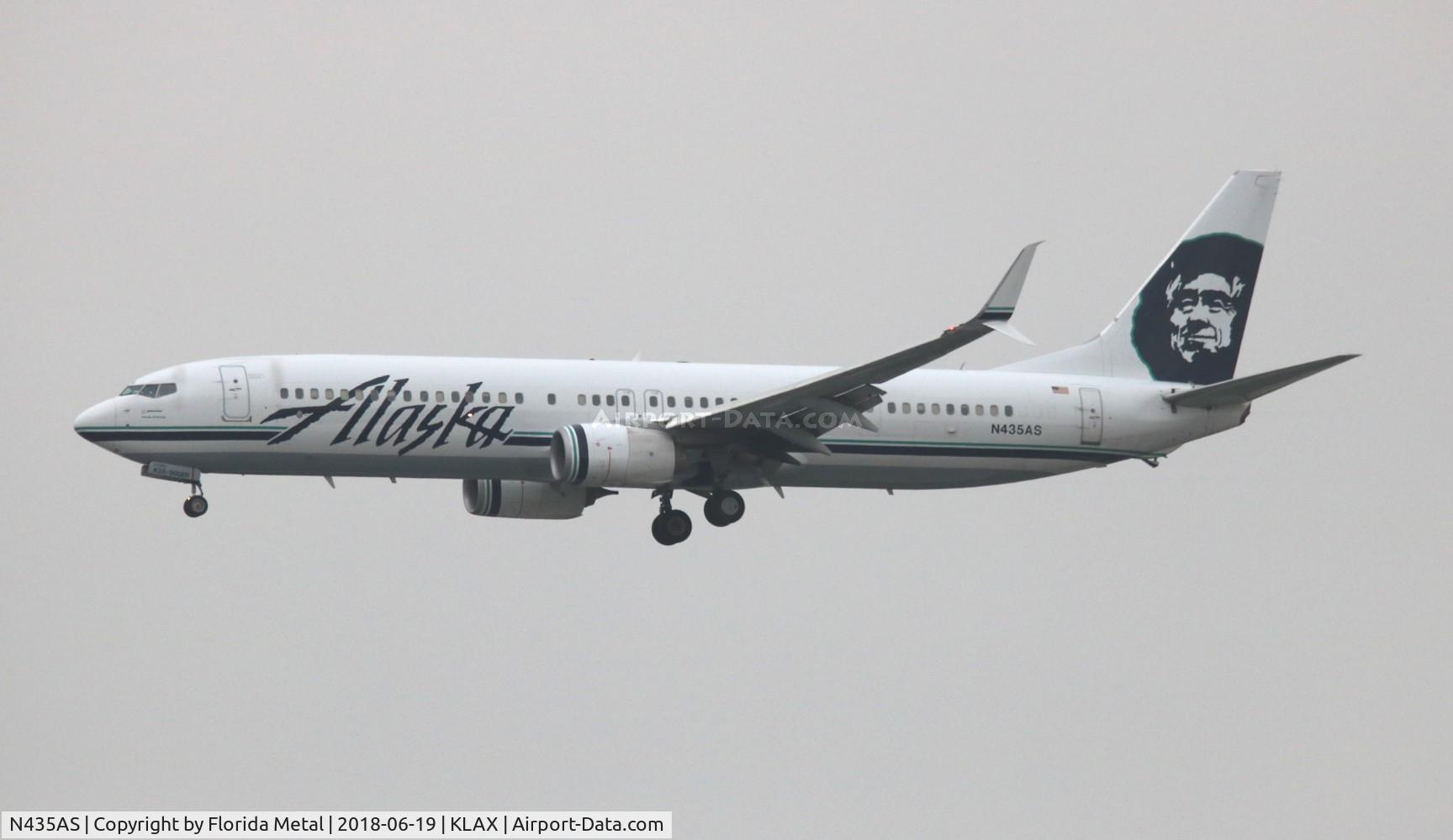 N435AS, 2013 Boeing 737-990/ER C/N 43292, LAX 2018