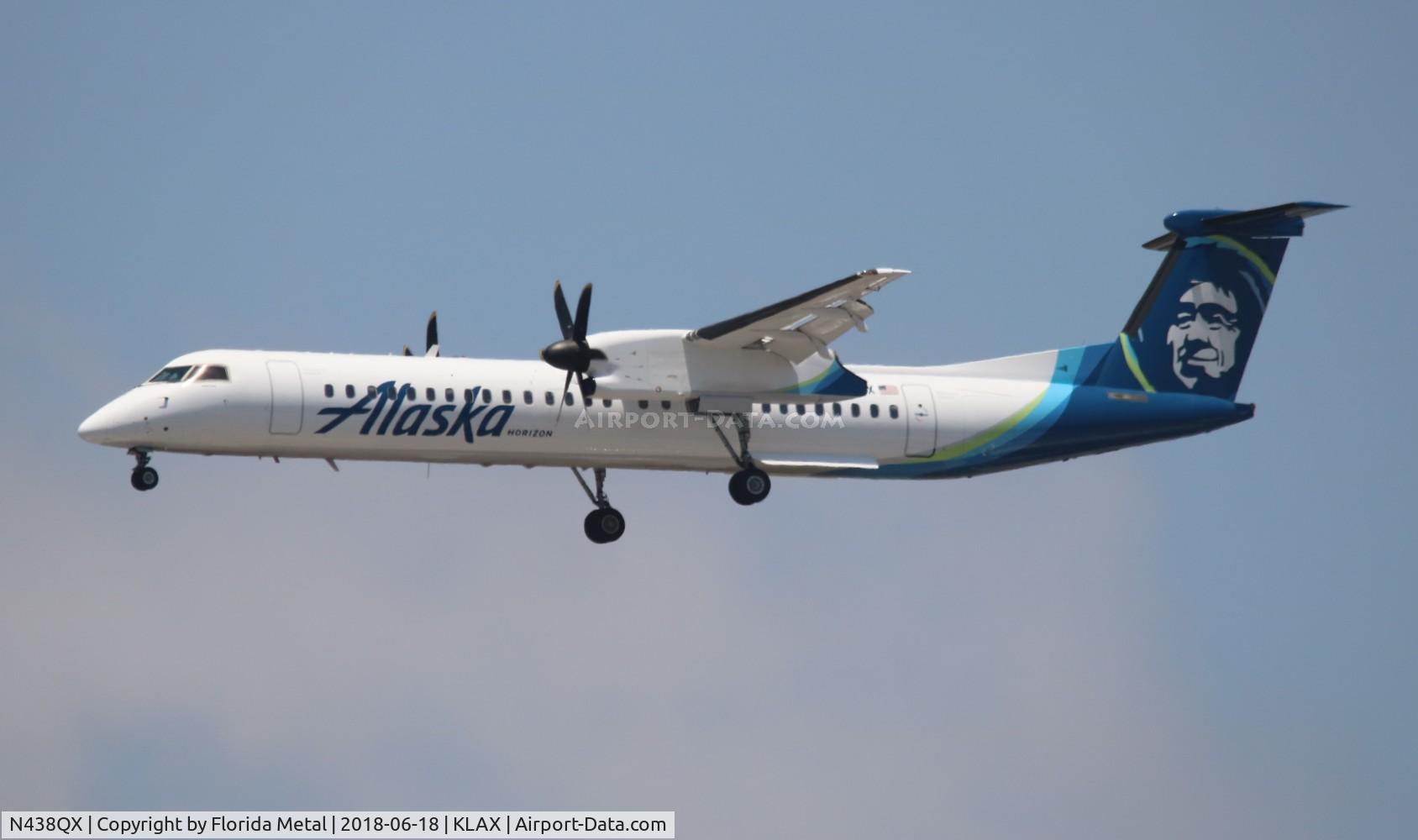 N438QX, 2009 Bombardier DHC-8-402 Dash 8 C/N 4243, LAX 2018