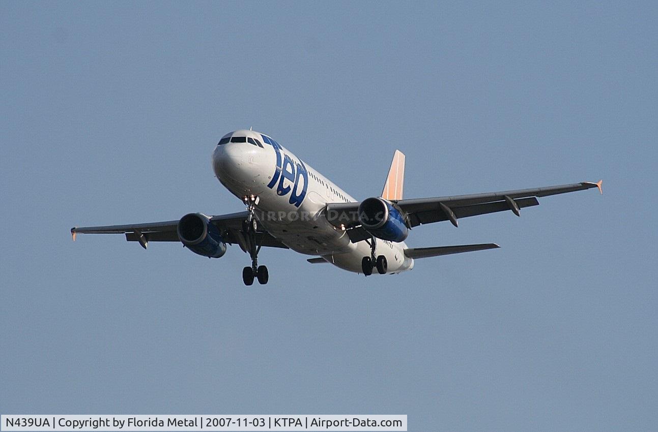 N439UA, 1997 Airbus A320-232 C/N 683, TPA 2007