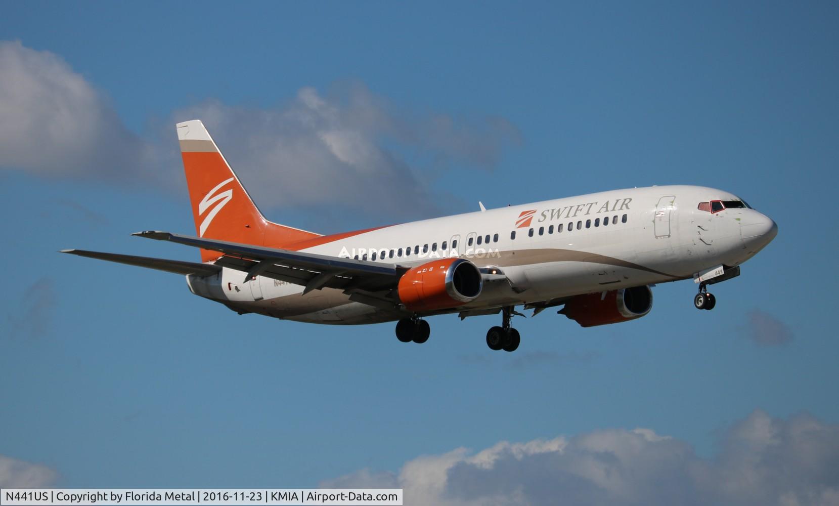 N441US, 1990 Boeing 737-4B7 C/N 24812, MIA 2016