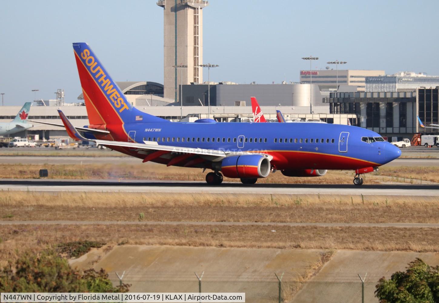 N447WN, 2003 Boeing 737-7H4 C/N 33720, LAX 2016