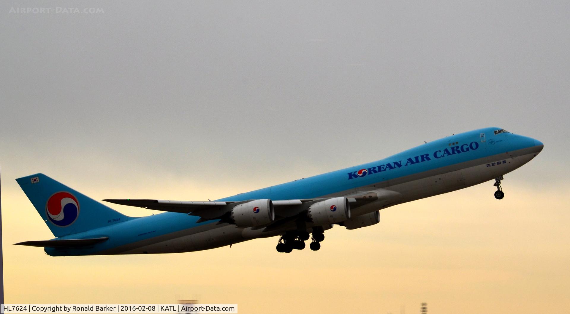 HL7624, 2013 Boeing 747-8B5F C/N 37656, Takeoff Atlanta