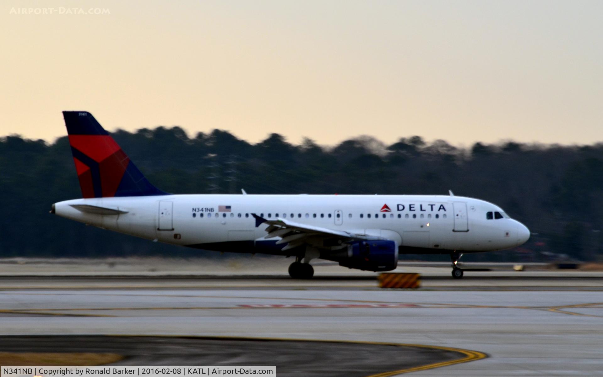 N341NB, 2002 Airbus A319-114 C/N 1738, Landing Atlanta