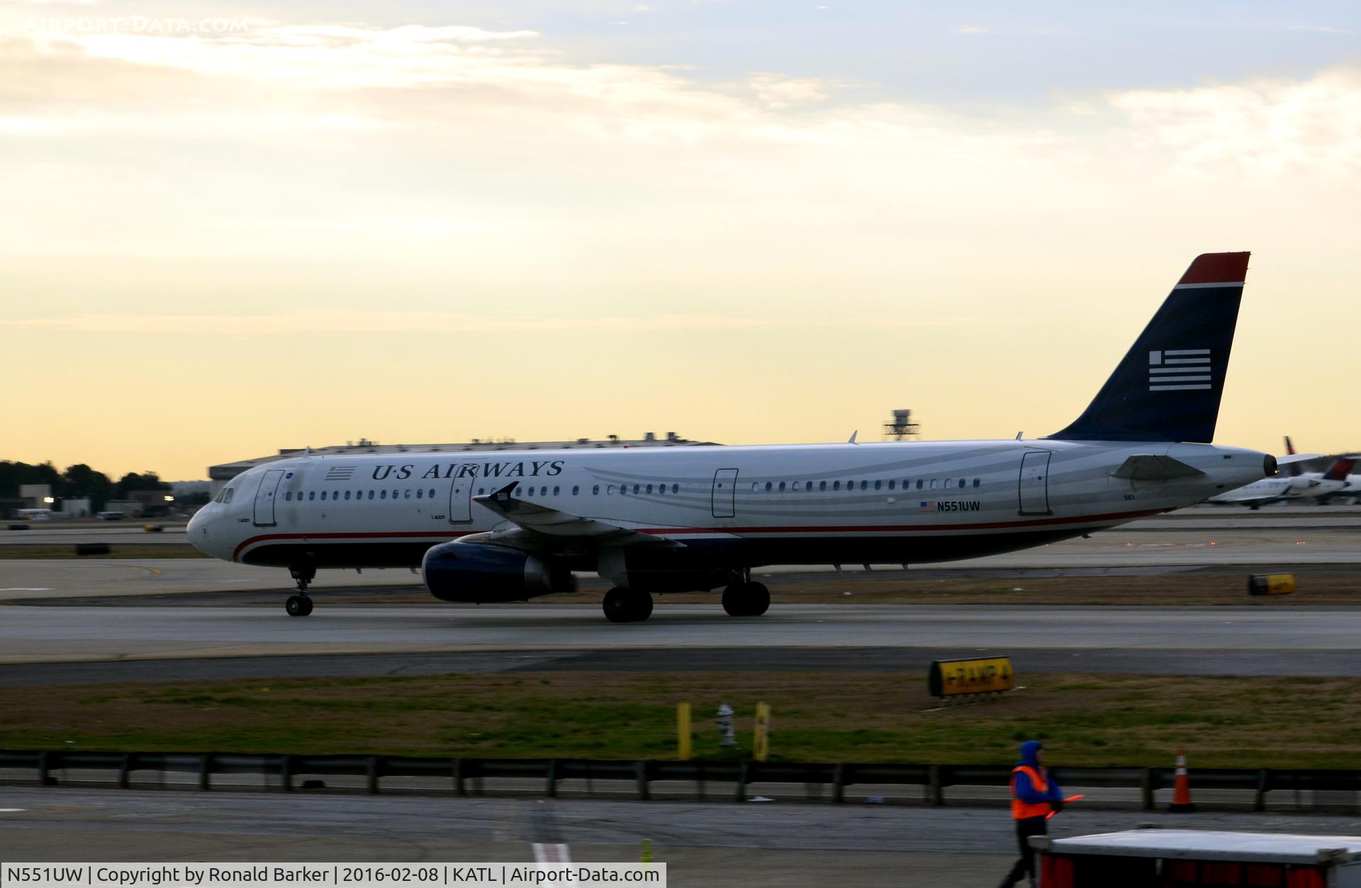 N551UW, 2011 Airbus A321-231 C/N 4940, Taxi Atlanta